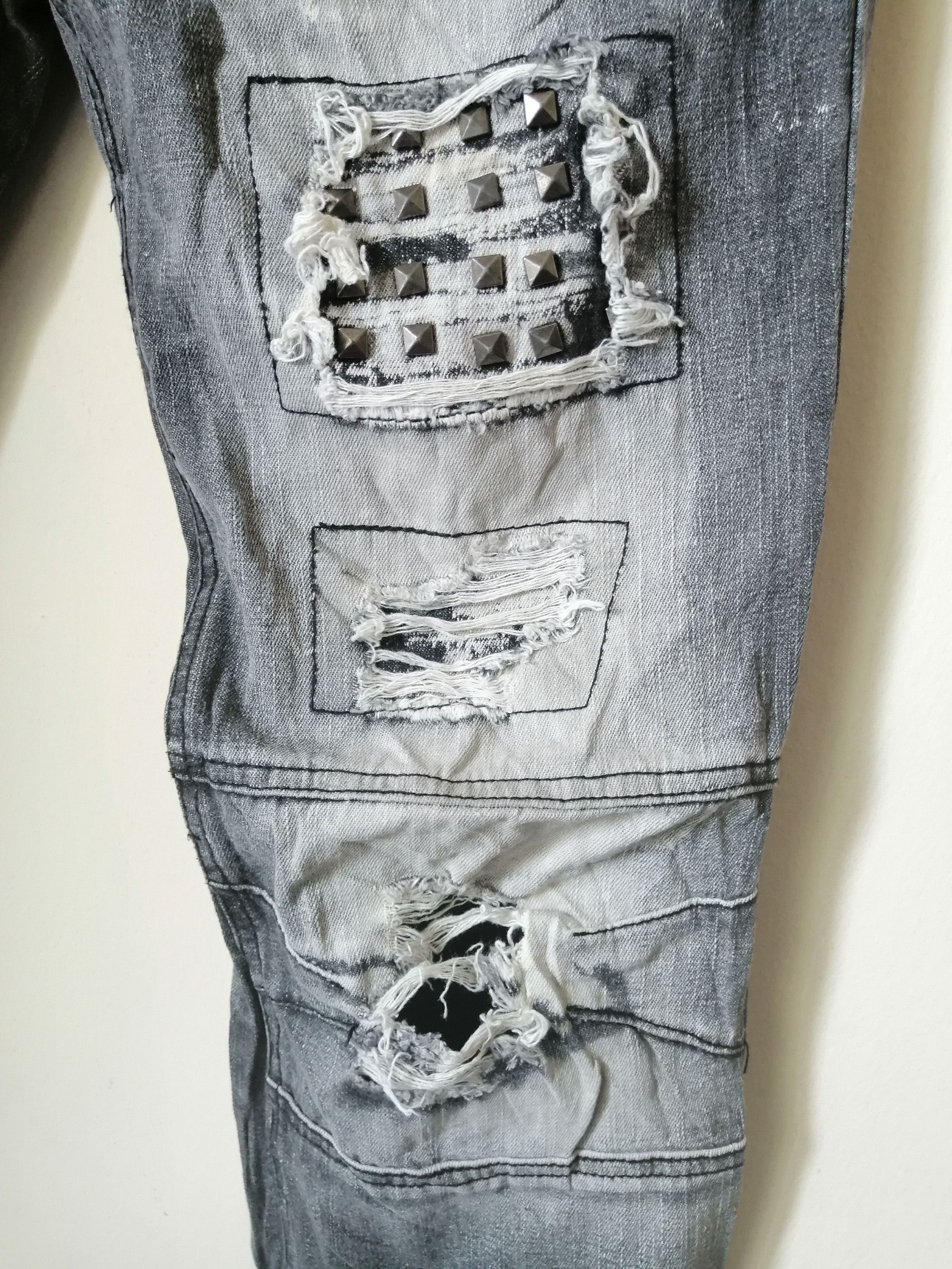 Japanese Brand LOWBOX Distressed denim Size US 31 - 9 Thumbnail