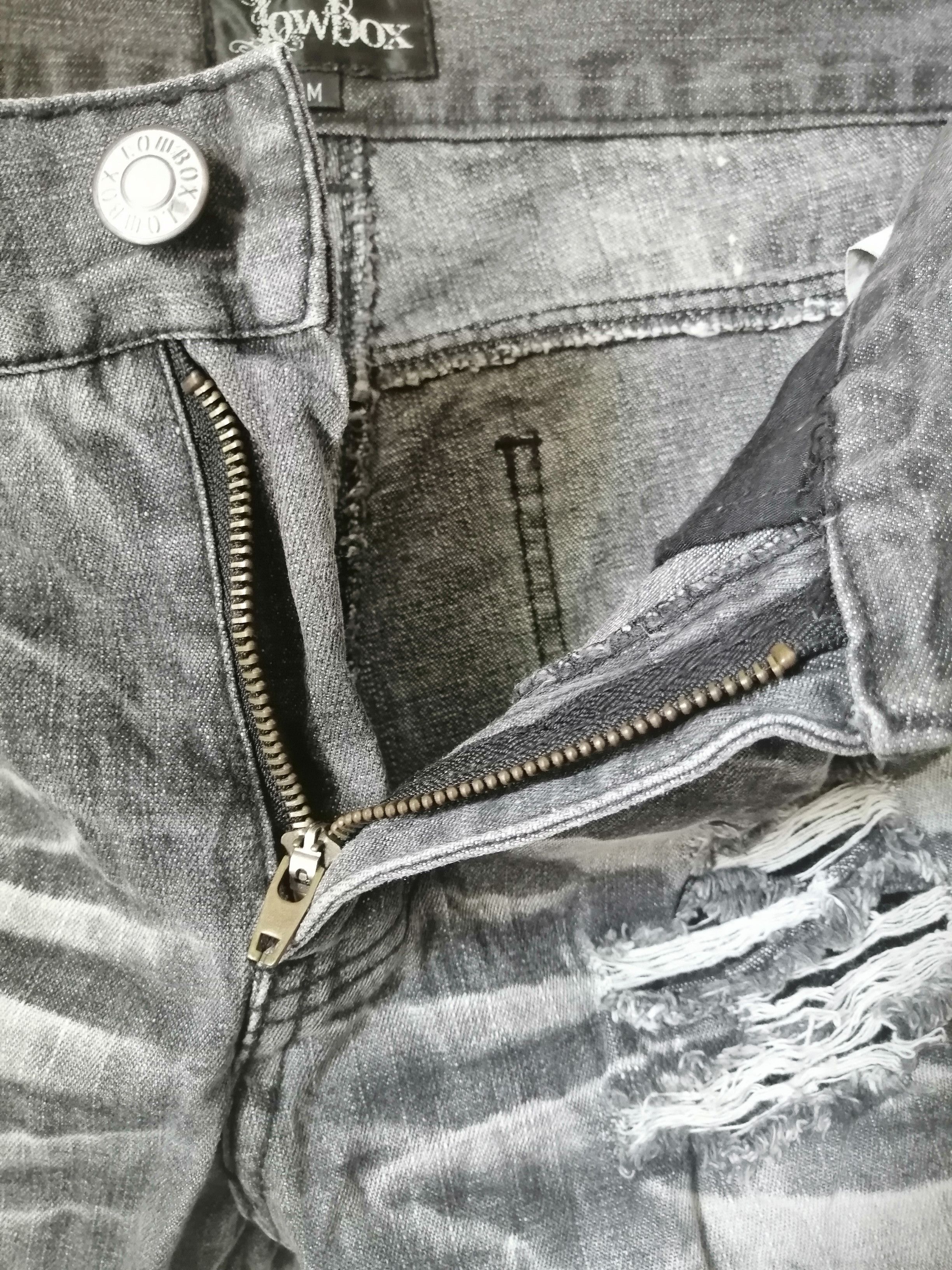 Japanese Brand LOWBOX Distressed denim Size US 31 - 17 Thumbnail