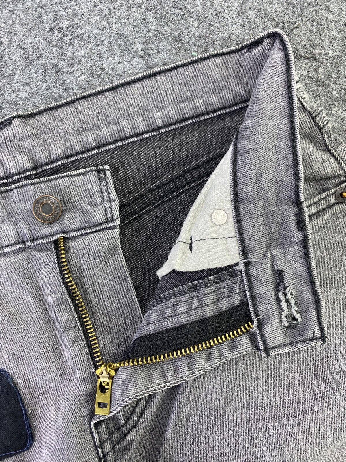 Levi's Vintage Levis 511 Faded Grey Jeans - J608 Size US 29 - 3 Thumbnail