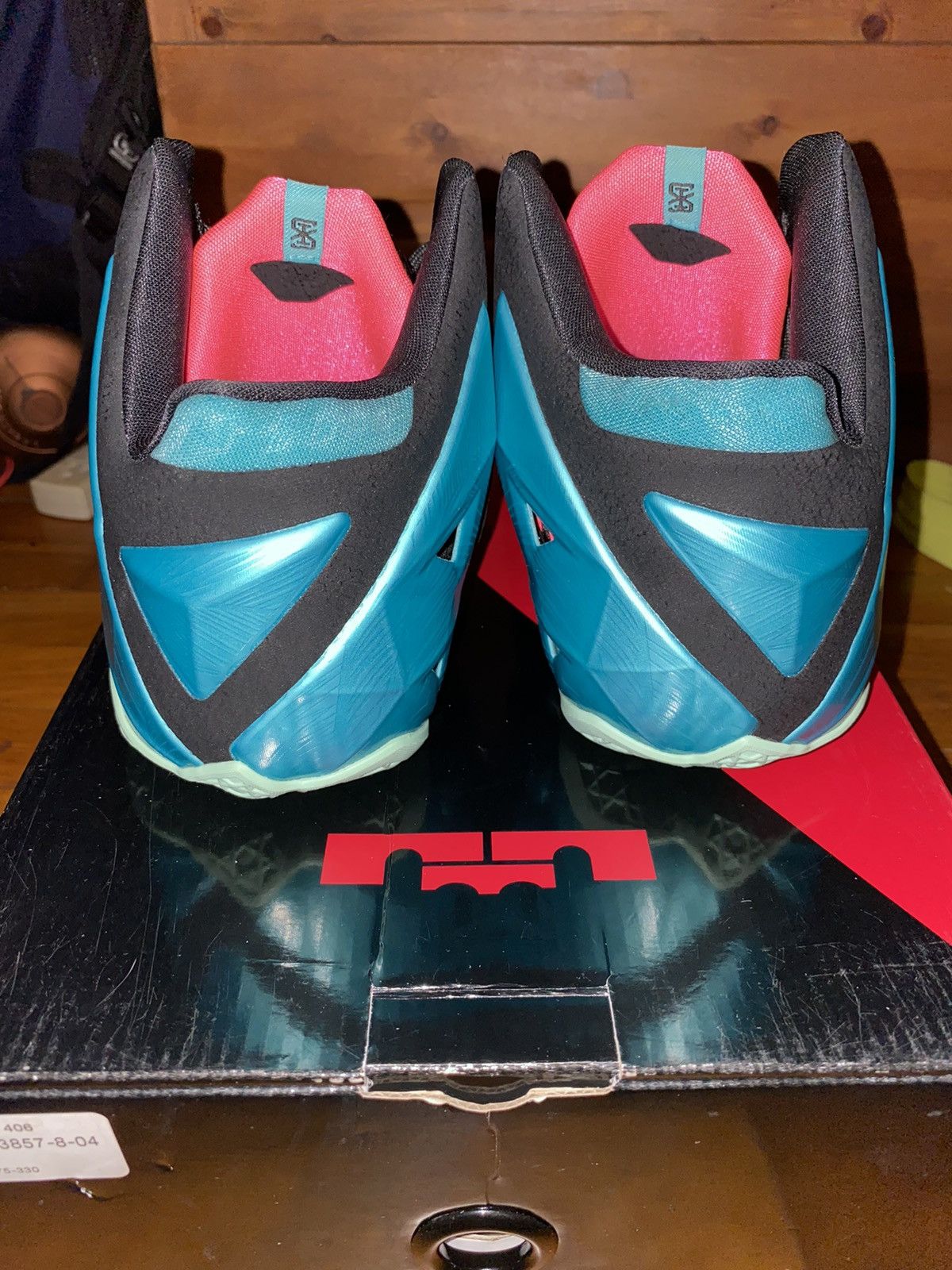 Nike LeBron 11 South Beach Size US 10.5 / EU 43-44 - 4 Thumbnail