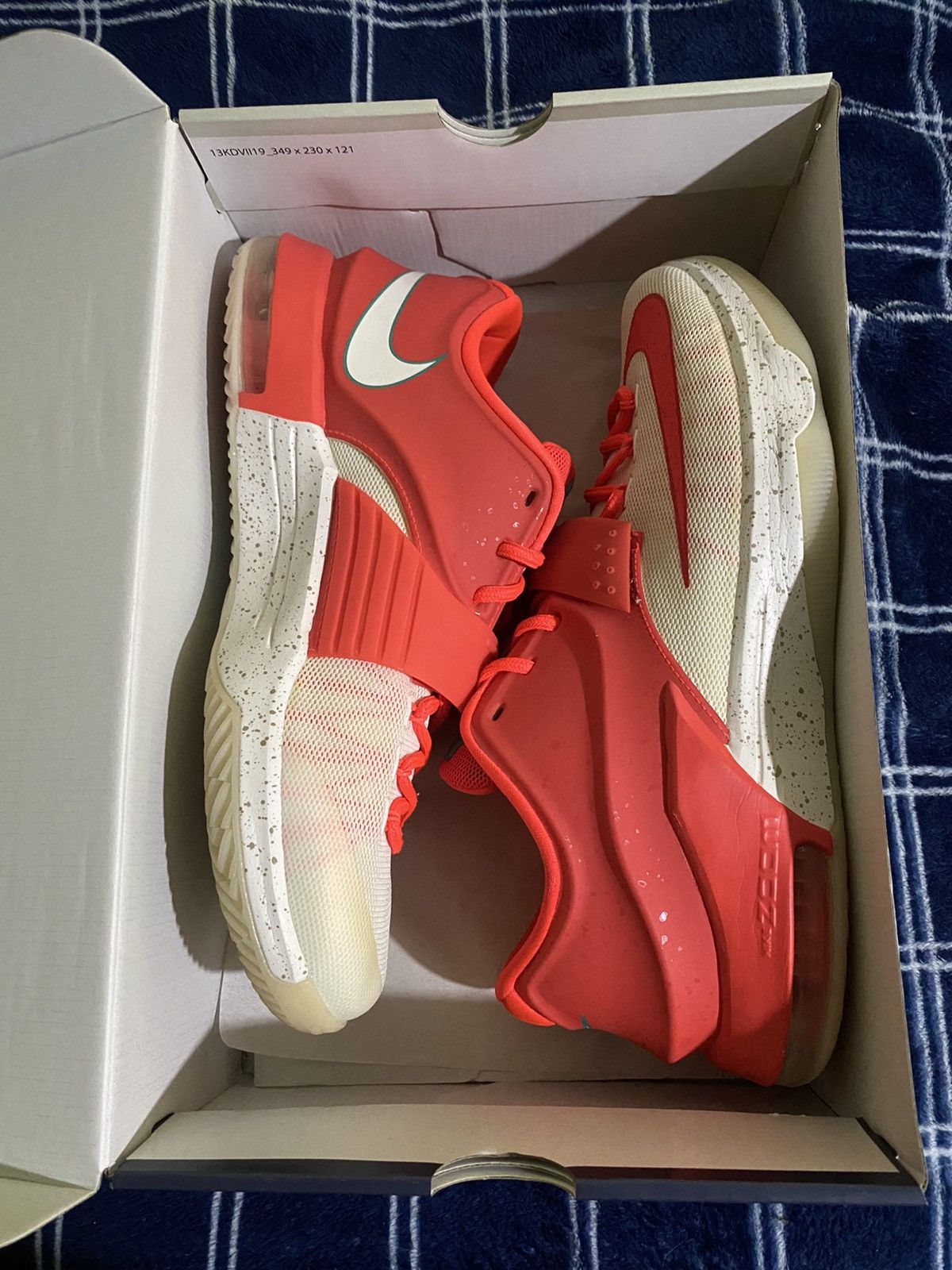 Nike KD 7 Xmas Egg Nog 2014 Size US 10.5 / EU 43-44 - 7 Thumbnail