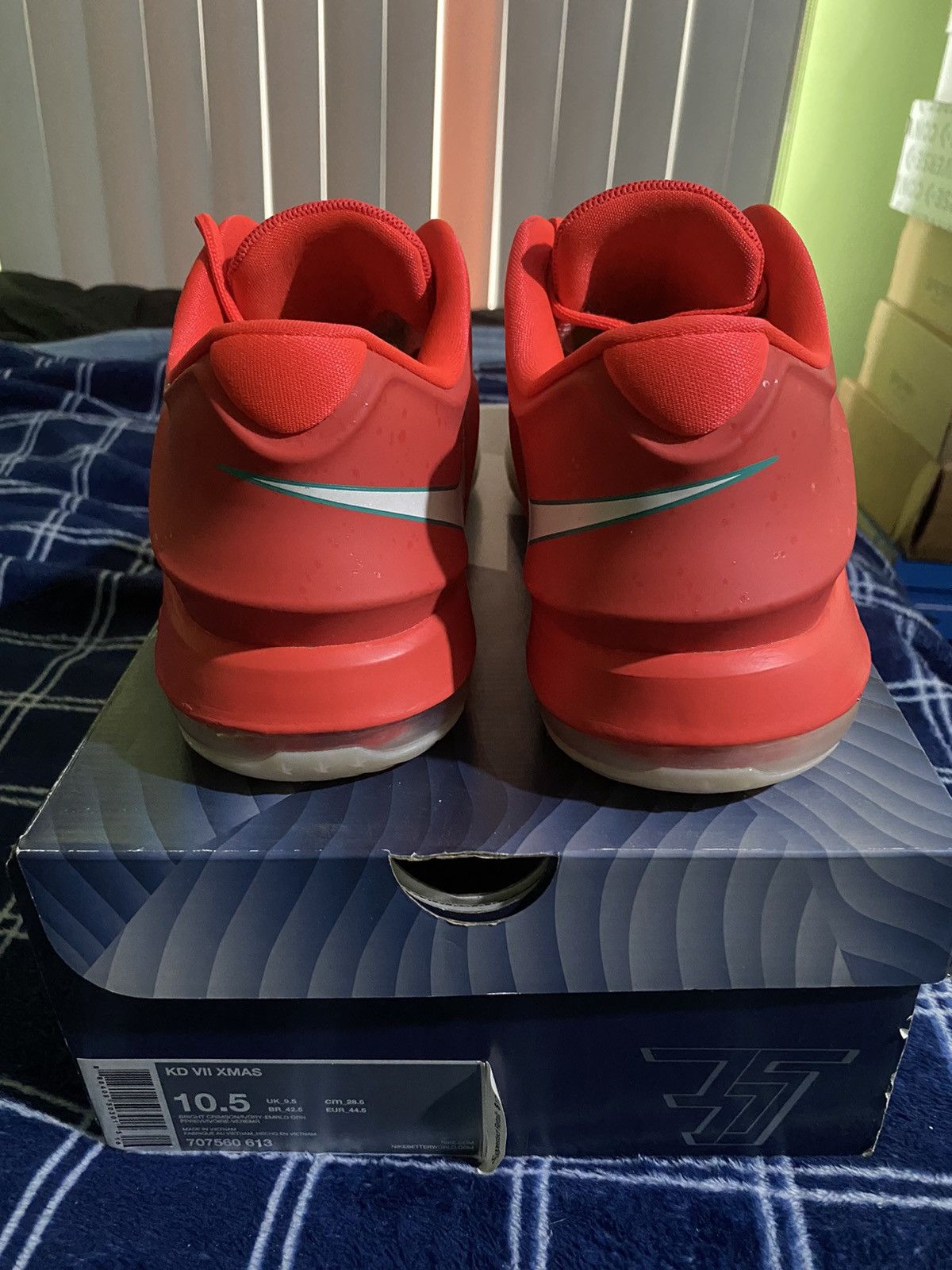 Nike KD 7 Xmas Egg Nog 2014 Size US 10.5 / EU 43-44 - 6 Thumbnail