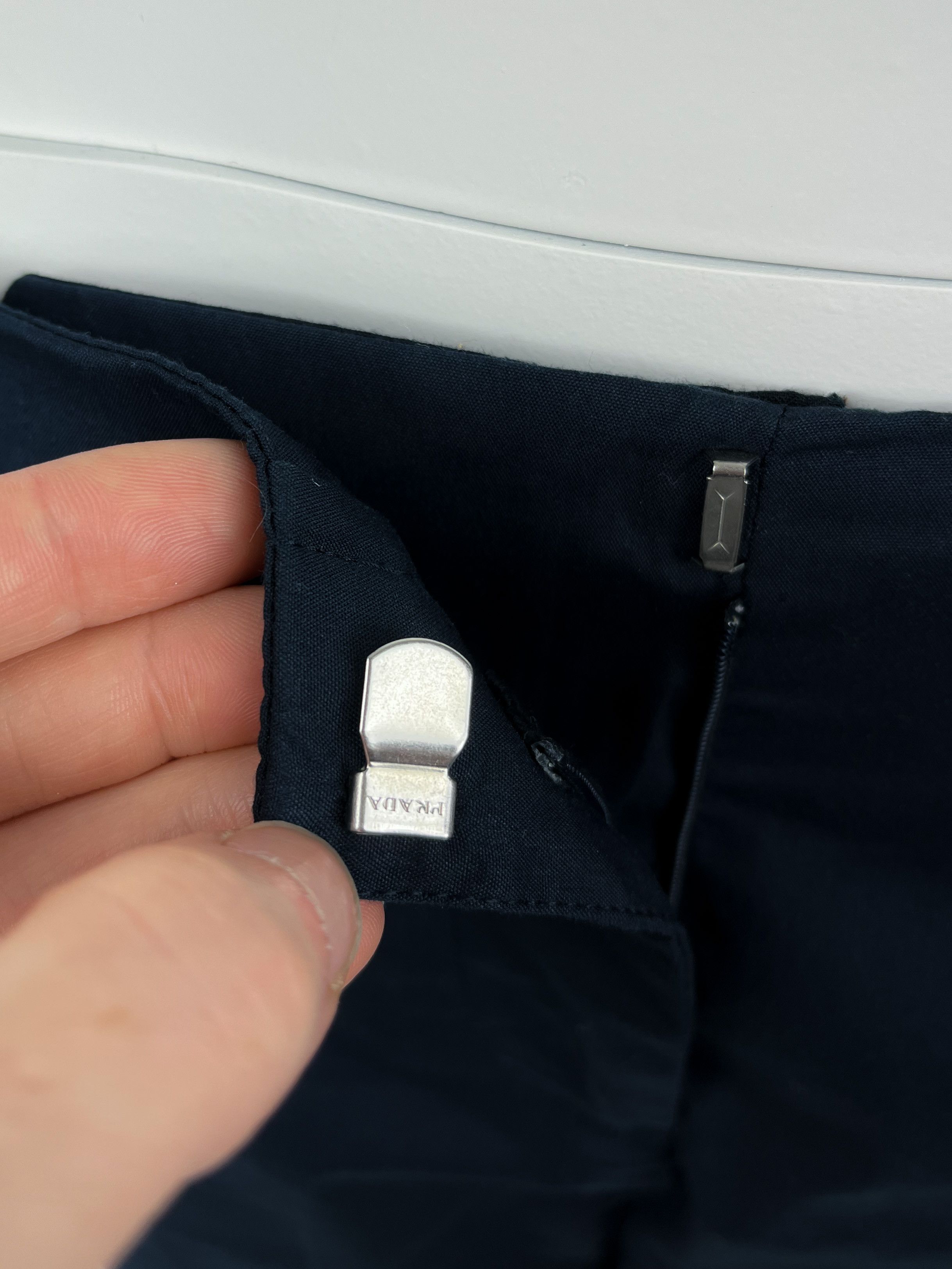 Prada Prada navy trousers pants Size 28" / US 6 / IT 42 - 4 Thumbnail