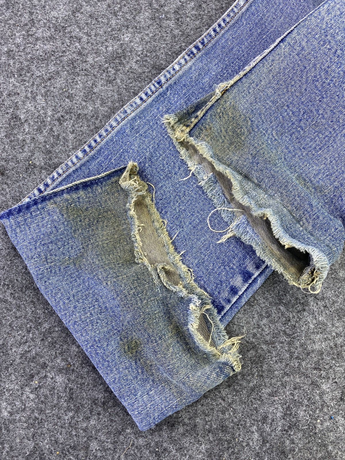 Levi's VINTAGE LEVI'S 517 BLUE WASH JEANS - J616 Size US 30 / EU 46 - 7 Thumbnail