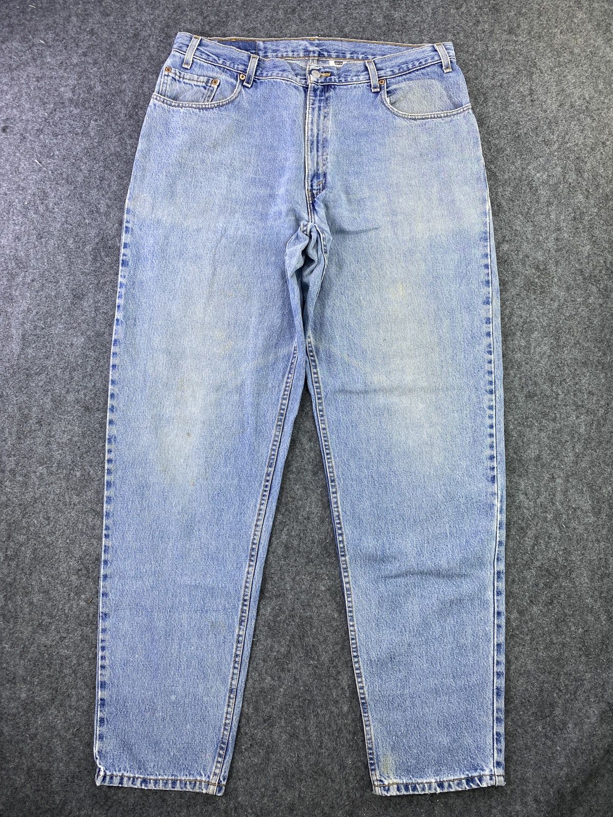 Levi's VINTAGE LEVI'S 560 BLUE WASH JEANS - J617 Size US 38 / EU 54 - 1 Thumbnail