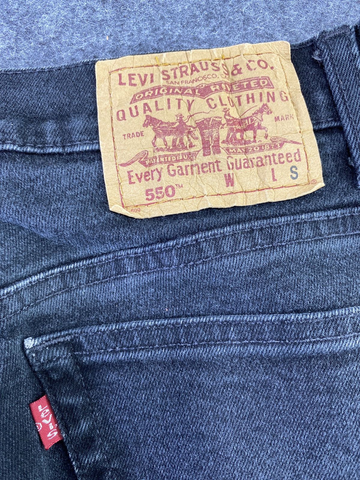Levi's 90s VINTAGE LEVI'S 550 BLACK JEANS - J619 Size US 29 - 9 Thumbnail