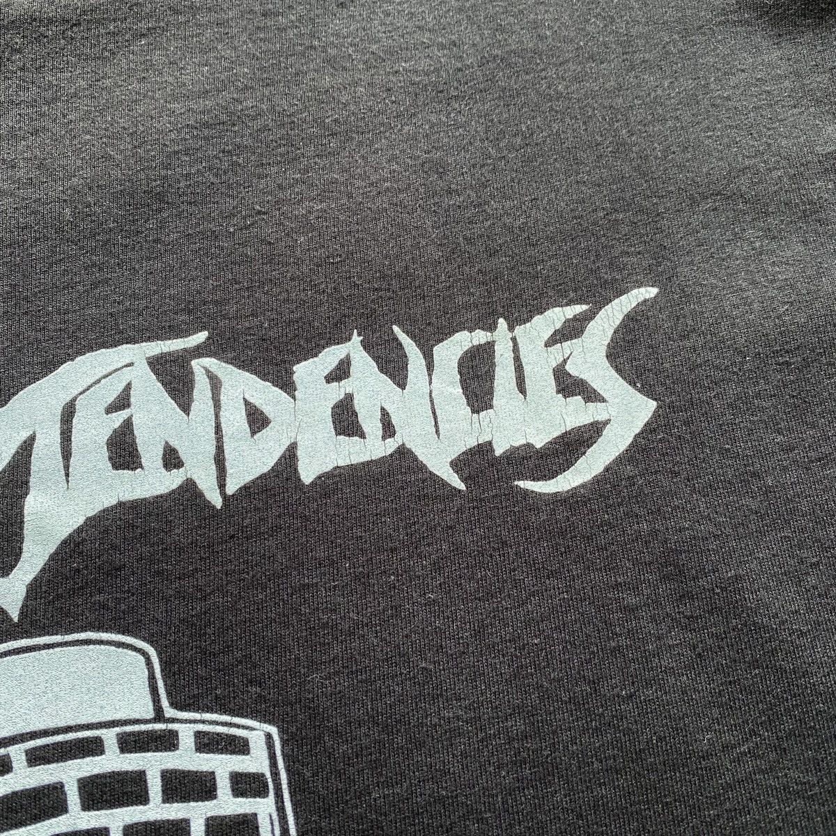 Band Tees Vintage Suicidal Tendencies Sun Faded T Shirt Size US M / EU 48-50 / 2 - 11 Thumbnail