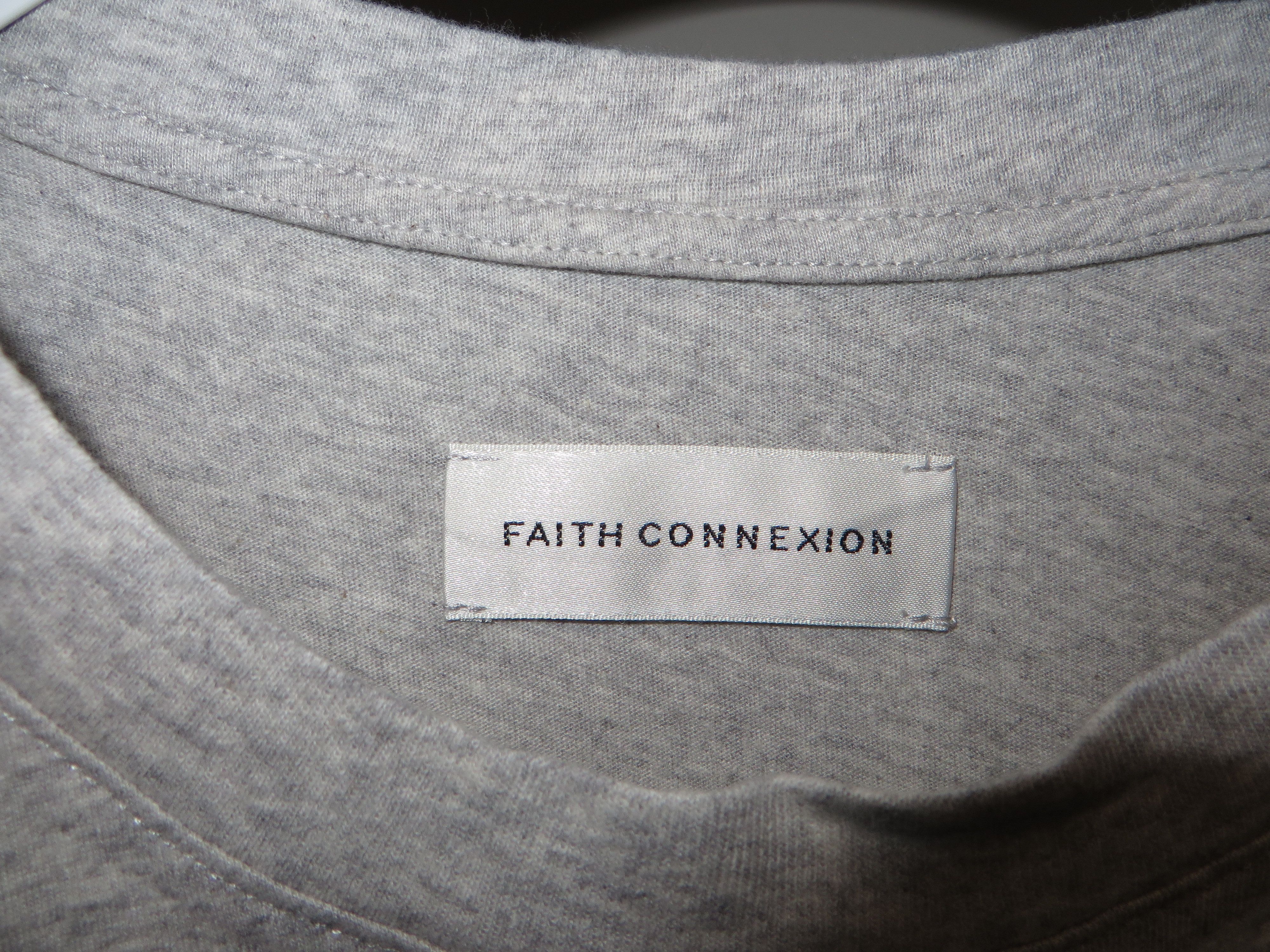 Faith Connexion "Paris" oversized laced t-shirt Size US S / EU 44-46 / 1 - 4 Thumbnail