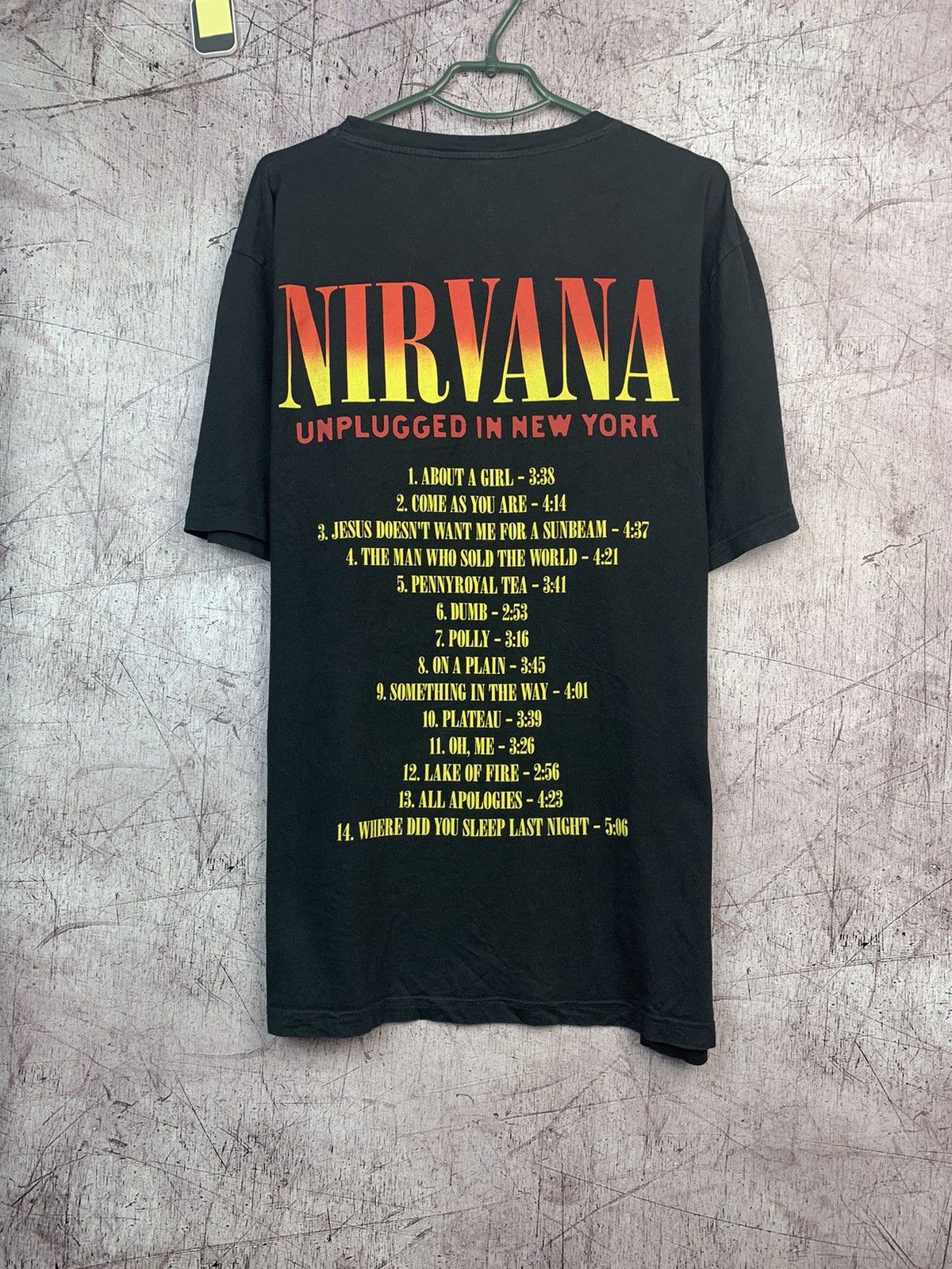 Band Tees × Nirvana Nirvana Kurt Cobain T Shirt Size US XL / EU 56 / 4 - 2 Thumbnail