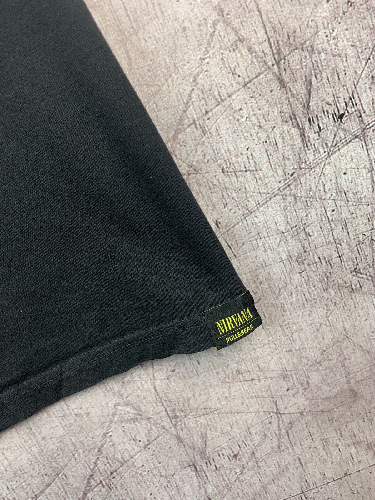 Band Tees × Nirvana Nirvana Kurt Cobain T Shirt Size US XL / EU 56 / 4 - 5 Thumbnail