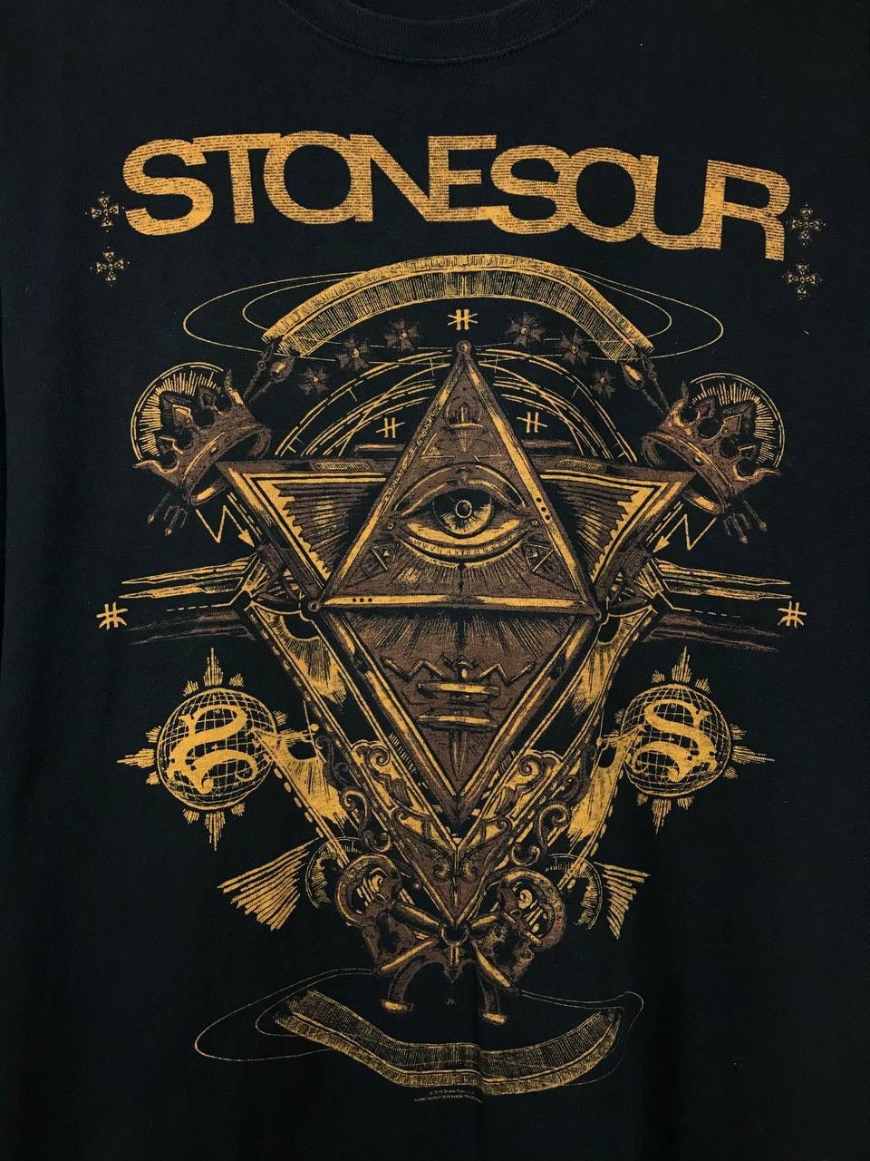 Band Tees × Vintage Stone Sour Pyramid 2010 vintage rock band tee Size US XXL / EU 58 / 5 - 3 Thumbnail