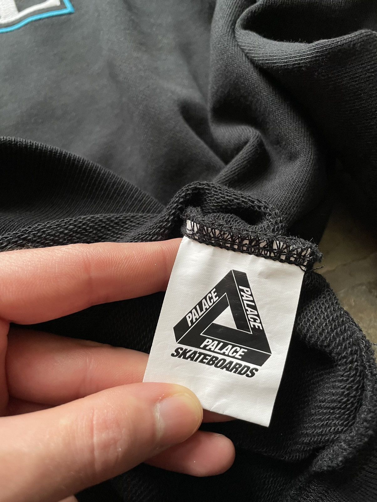 Palace Palace Lovely Logo Hoodie Sweatshirt Size US XL / EU 56 / 4 - 4 Thumbnail