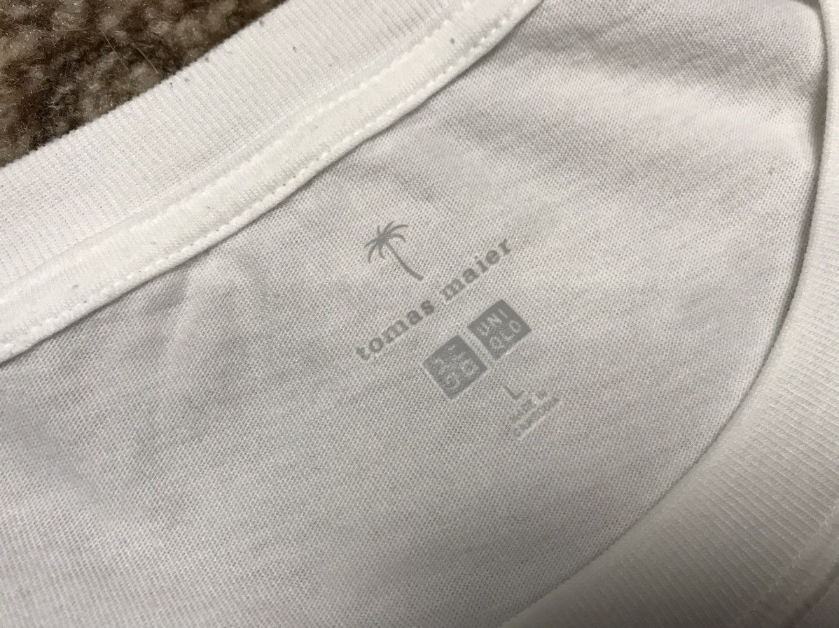 Uniqlo Tomas Maier X Uniqlo Pocket Tee Size US L / EU 52-54 / 3 - 8 Thumbnail