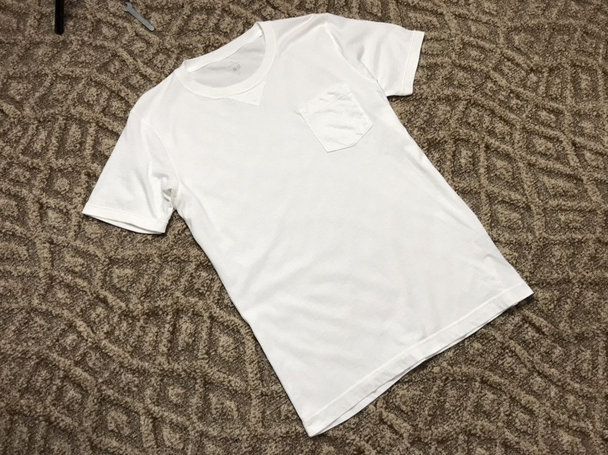 Uniqlo Tomas Maier X Uniqlo Pocket Tee Size US L / EU 52-54 / 3 - 4 Thumbnail