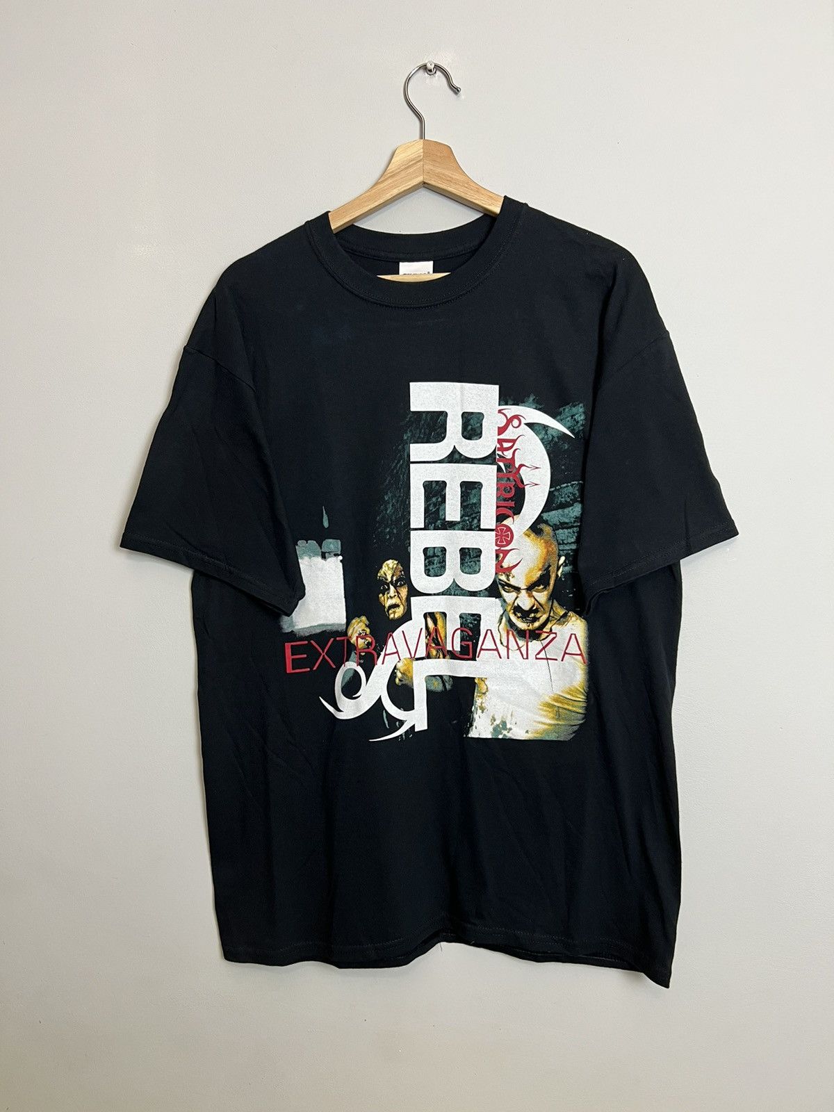 Band Tees Rare Vintage 00s Satyricon Extravaganza Black Metal Band Tee Size US L / EU 52-54 / 3 - 1 Thumbnail