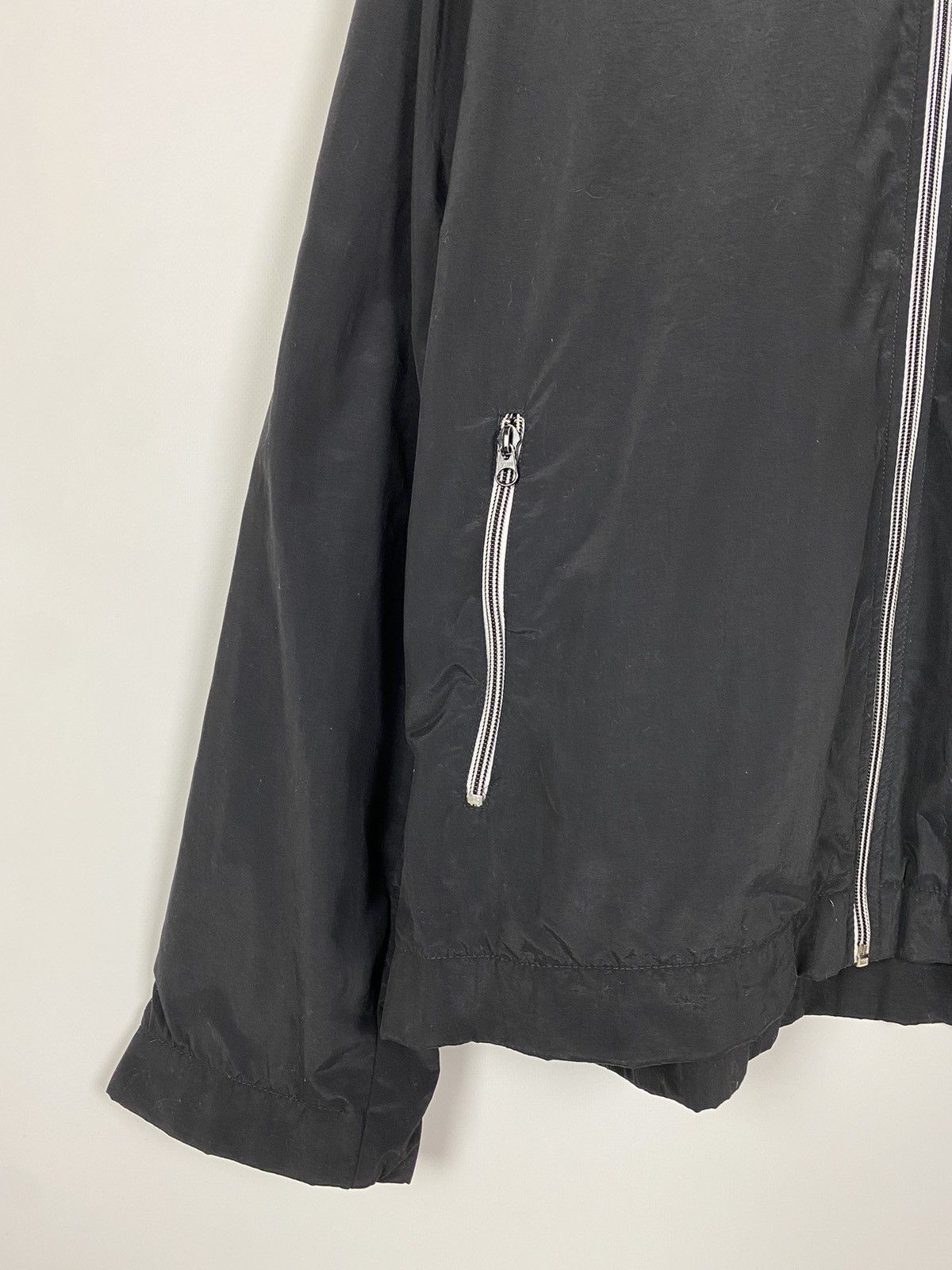 Lacoste 1990’s Vintage Lacoste Sport Nylon Windbreaker Light Jacket Size US XXL / EU 58 / 5 - 4 Thumbnail