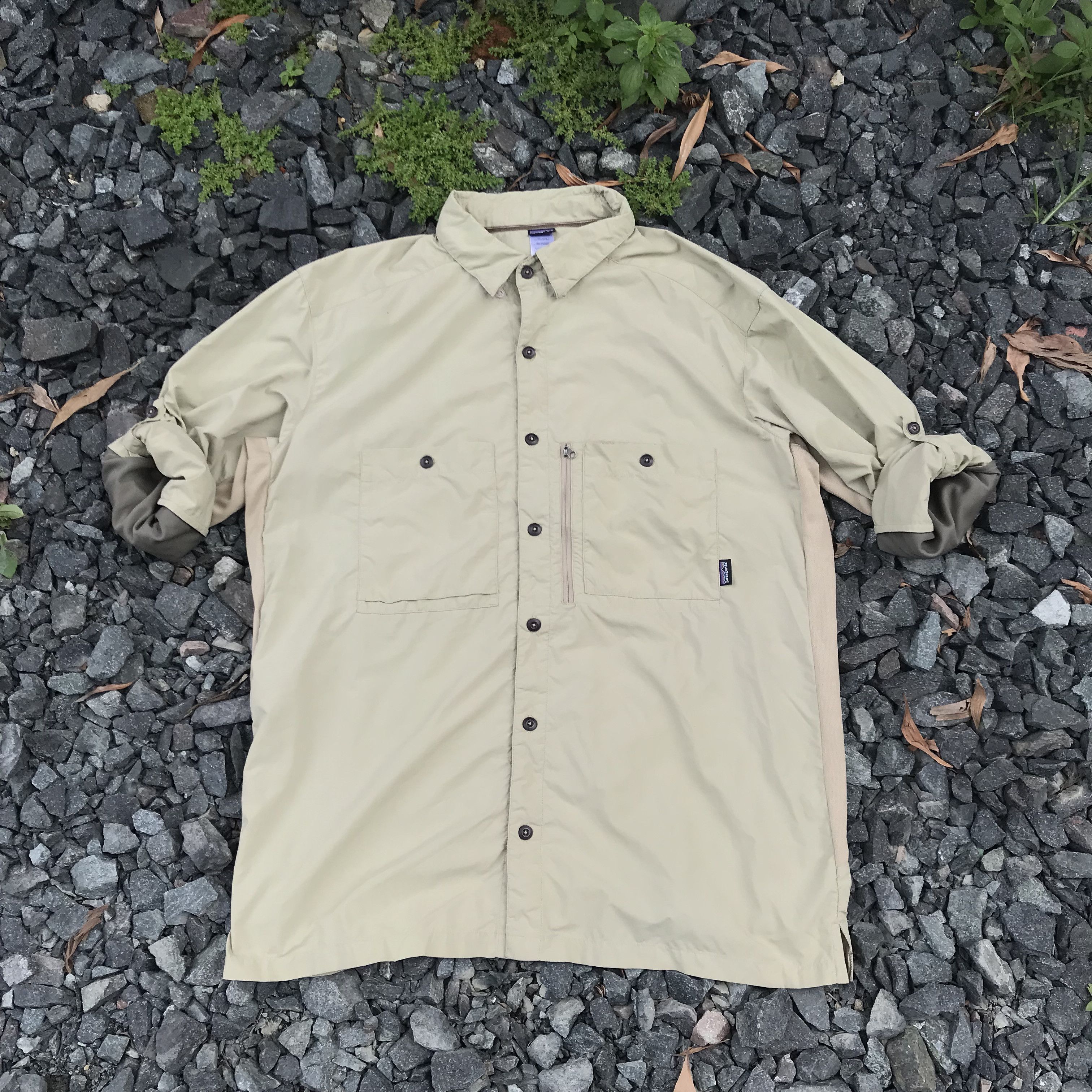Patagonia Vintage Patagonia nylon XL button down light jacket Size US XL / EU 56 / 4 - 9 Thumbnail
