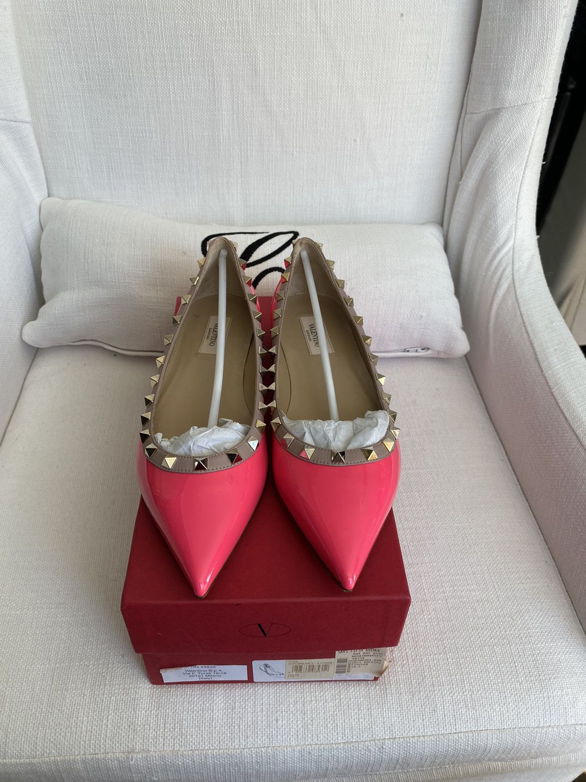 Valentino Valentino Pink Patent Leather Rockstud Pointed Toe Flats Size US 8.5 / IT 38.5 - 4 Thumbnail