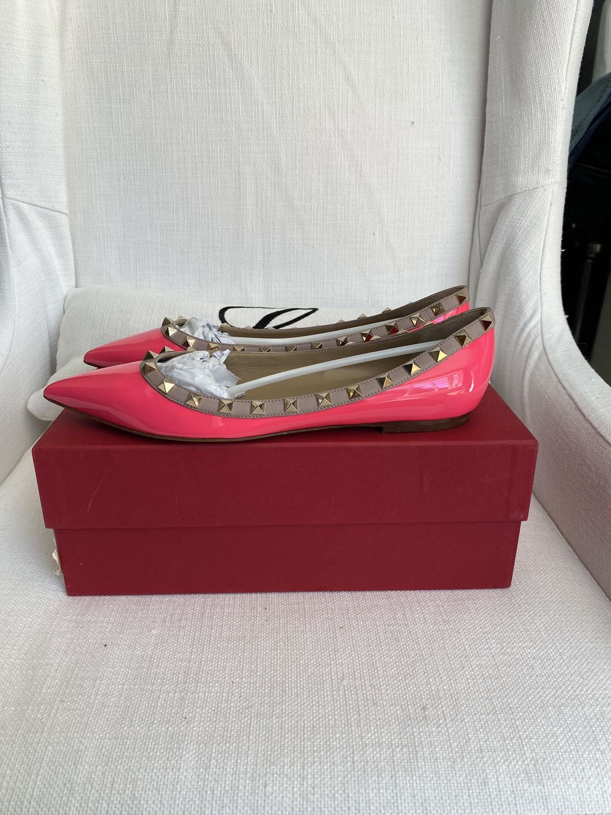 Valentino Valentino Pink Patent Leather Rockstud Pointed Toe Flats Size US 8.5 / IT 38.5 - 5 Thumbnail