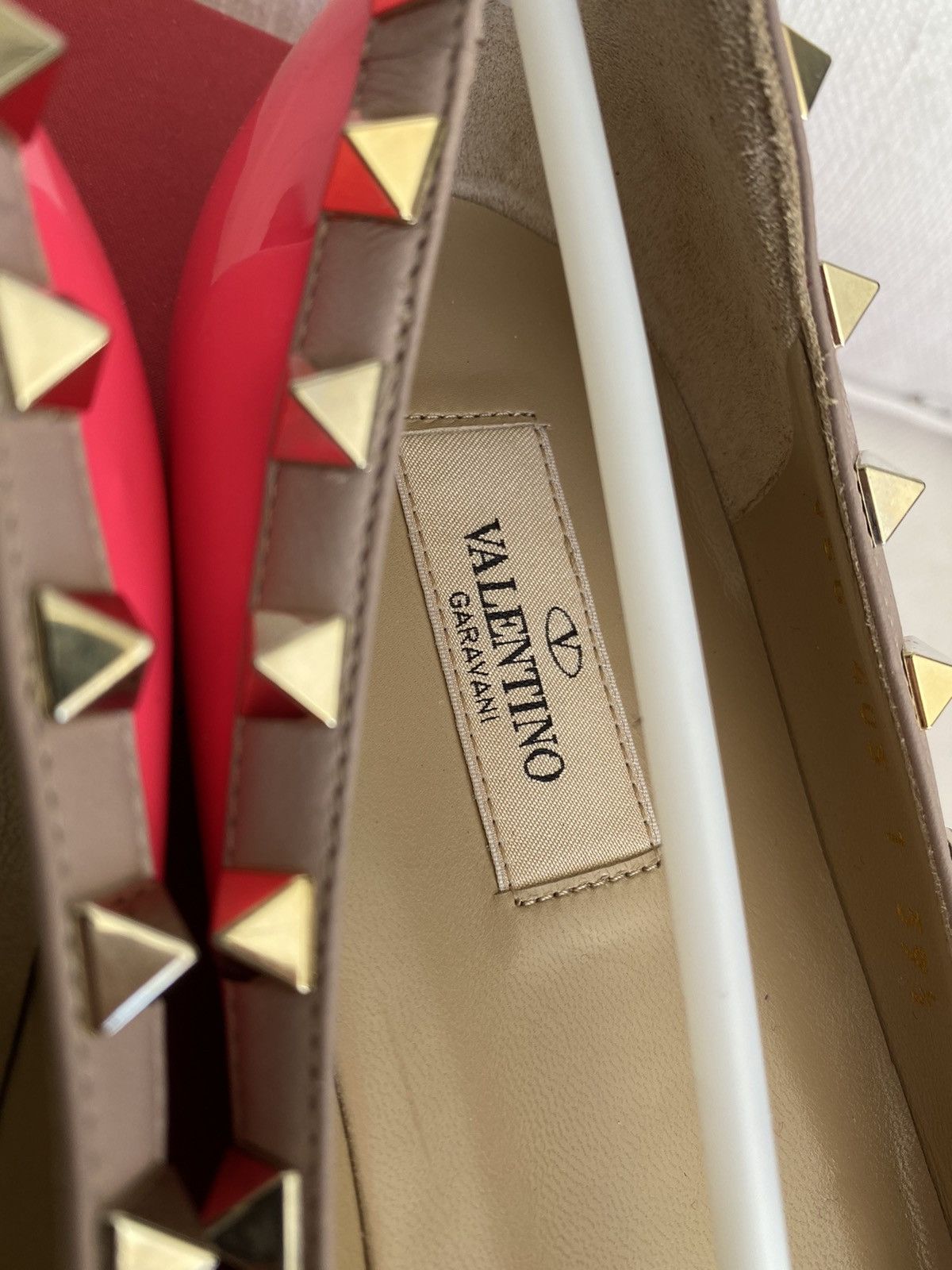 Valentino Valentino Pink Patent Leather Rockstud Pointed Toe Flats Size US 8.5 / IT 38.5 - 13 Thumbnail
