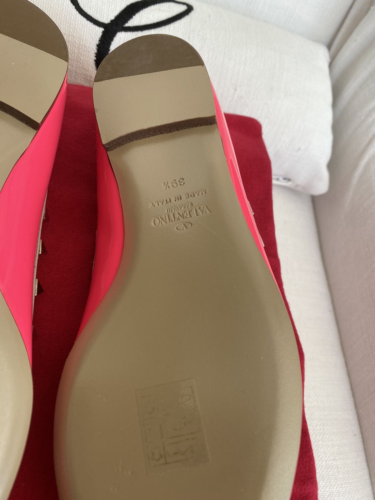 Valentino Valentino Pink Patent Leather Rockstud Pointed Toe Flats Size US 8.5 / IT 38.5 - 11 Thumbnail