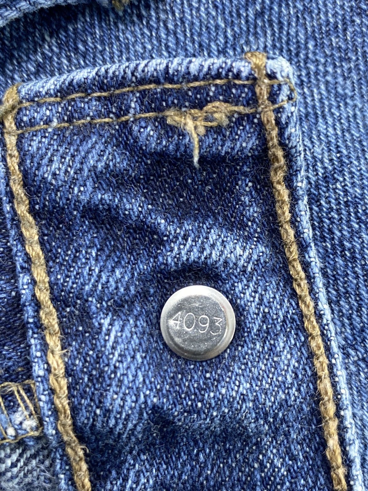 Levi's VINTAGE LEVI'S 501 BLUE JEANS - J623 Size US 34 / EU 50 - 4 Thumbnail