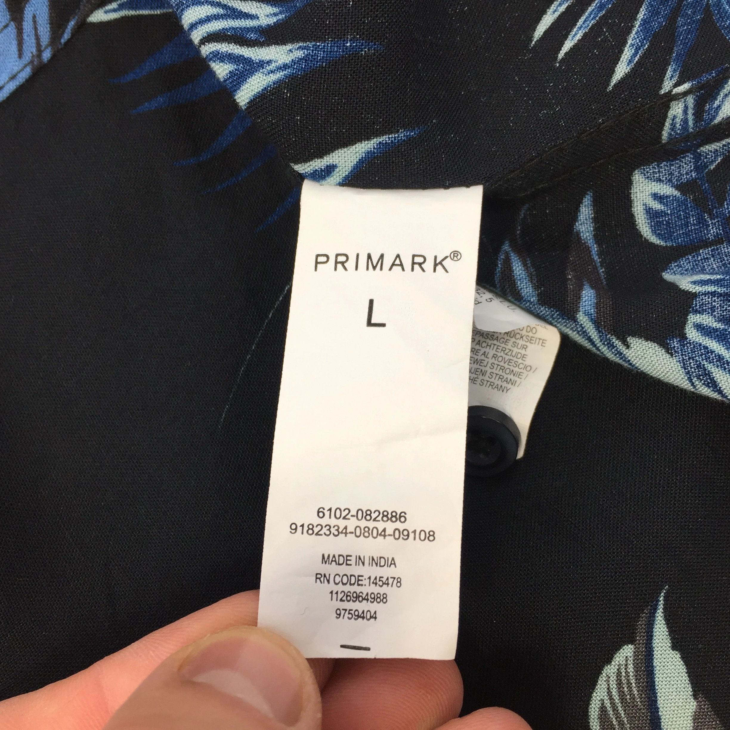 Designer Hawaiian Shirt Slim Fit Viscose shirts Size US L / EU 52-54 / 3 - 5 Thumbnail