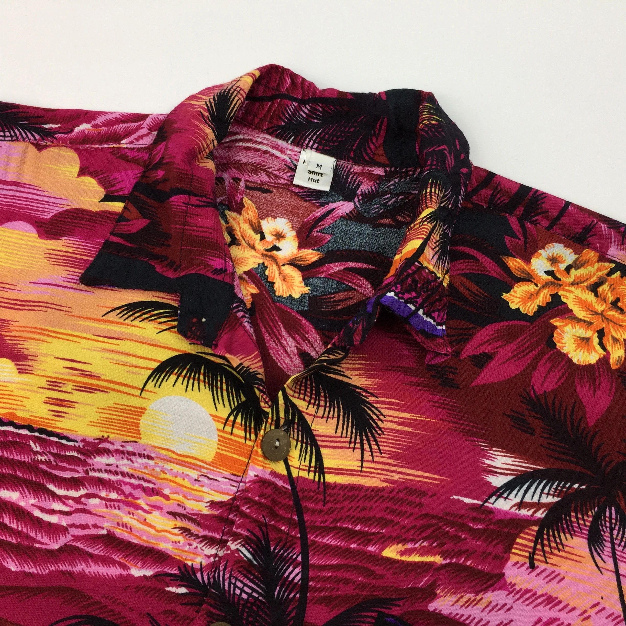 Designer Vintage Hawaiian Flower Rayon shirt Size US M / EU 48-50 / 2 - 3 Thumbnail