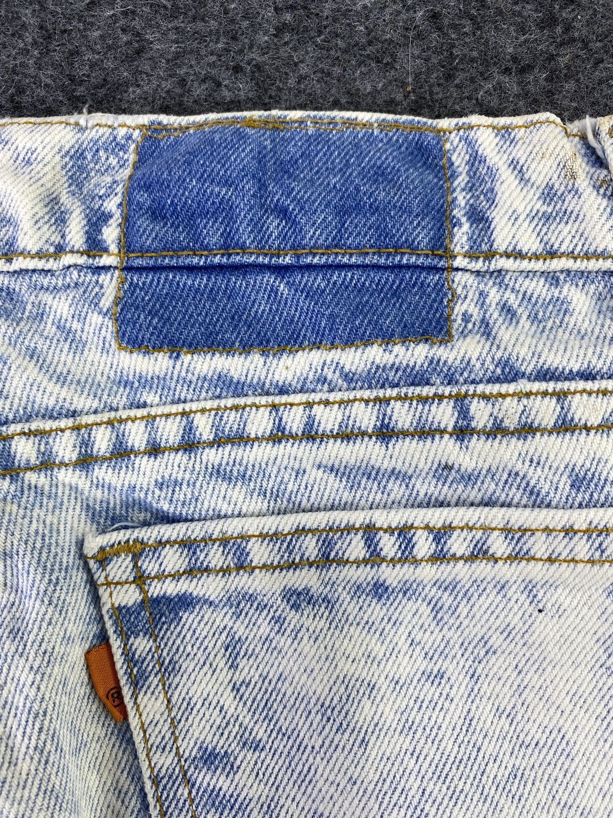 Levi's 90s VINTAGE LEVI'S 550 ACID WASH JEANS - J627 Size US 35 - 9 Thumbnail
