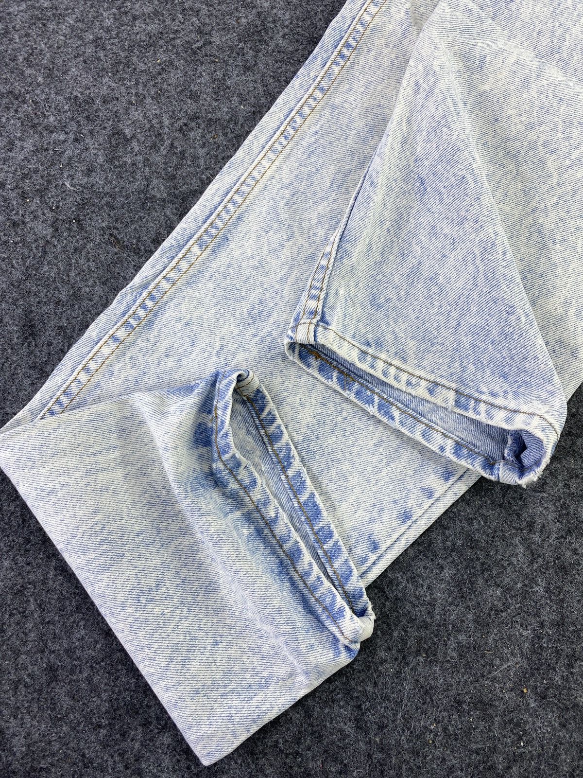 Levi's 90s VINTAGE LEVI'S 550 ACID WASH JEANS - J627 Size US 35 - 8 Thumbnail