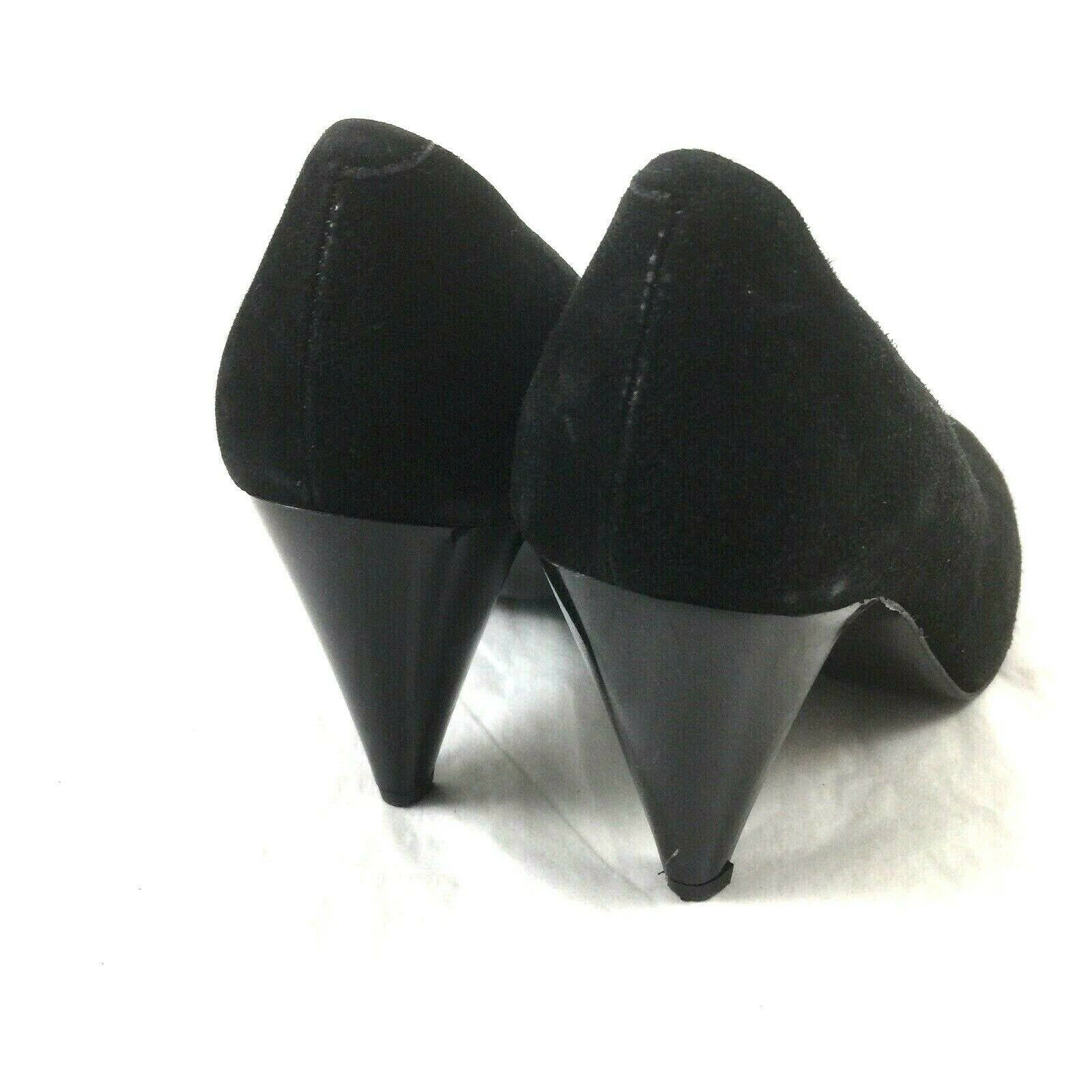 Robert Clergerie Suede Pump Black Round Toe Cone