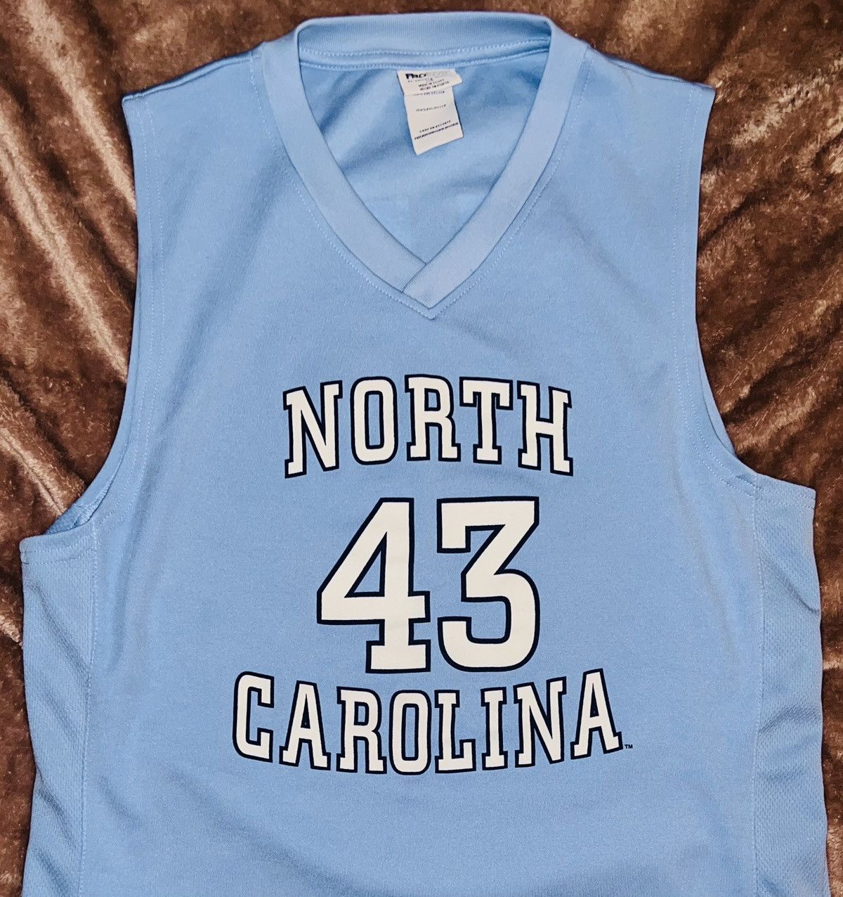 NCAA × Vintage Vintage North Carolina Tar Heels Basketball Jersey Size US L / EU 52-54 / 3 - 3 Thumbnail