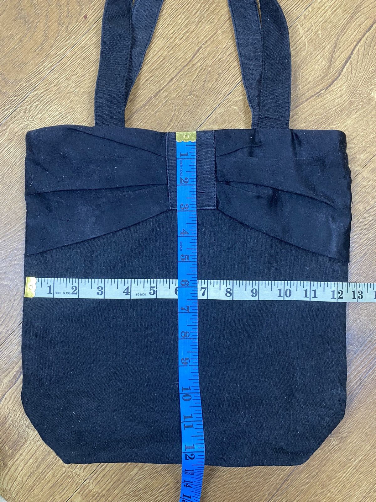 Yves Saint Laurent Yves Saint Laurent Side / Tote Bag Size ONE SIZE - 5 Thumbnail