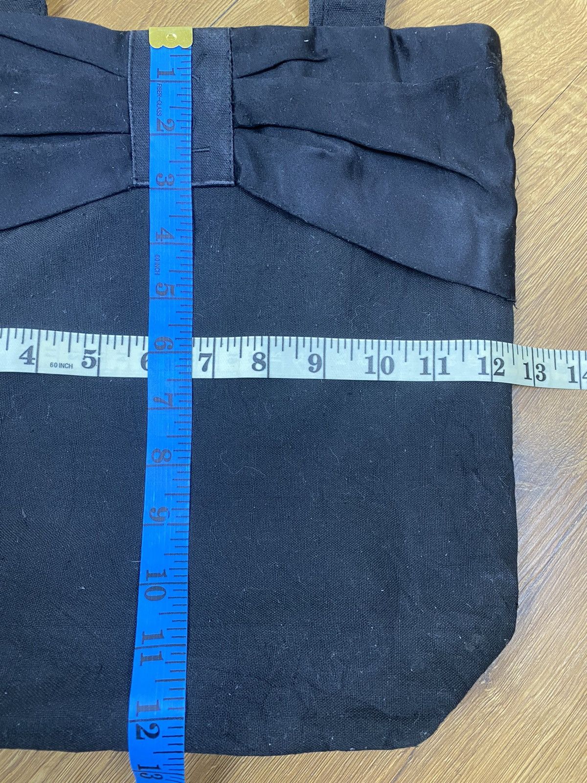 Yves Saint Laurent Yves Saint Laurent Side / Tote Bag Size ONE SIZE - 6 Thumbnail