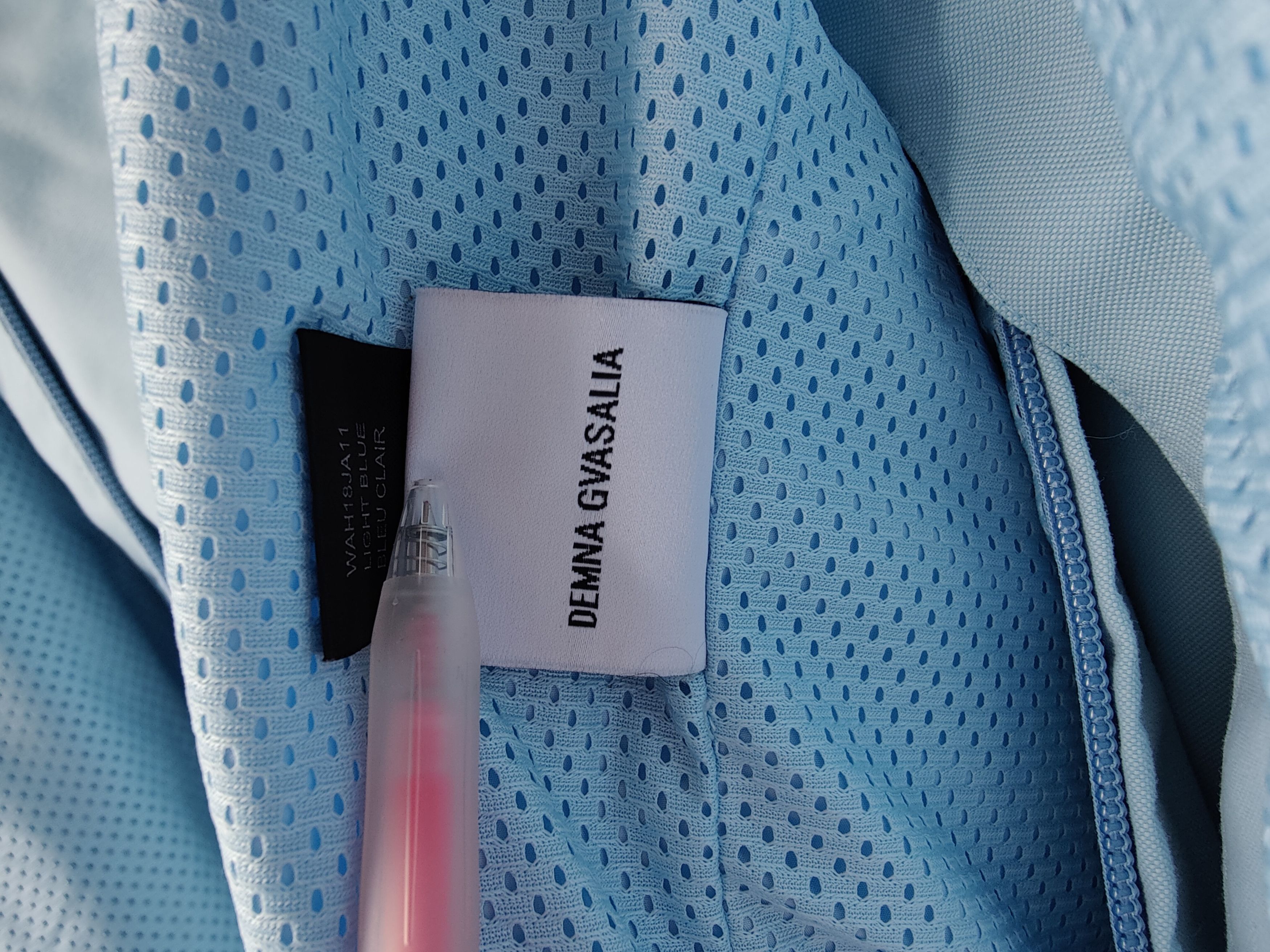 Vetements Runway Angela Oversized Jacket Size US S / EU 44-46 / 1 - 19 Thumbnail