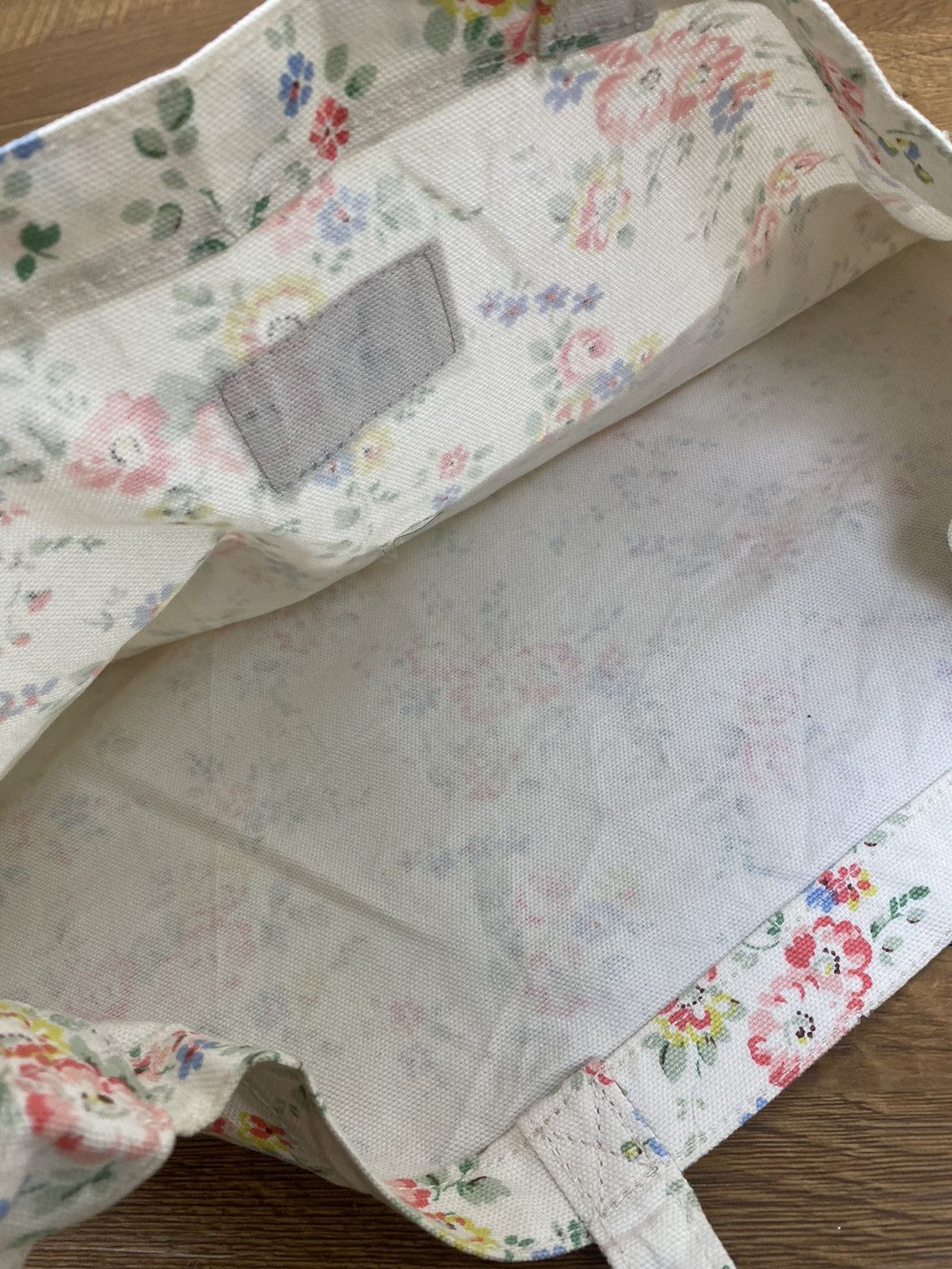 Japanese Brand Cath Kidston Floral Sling / Tote Bag Size ONE SIZE - 4 Thumbnail