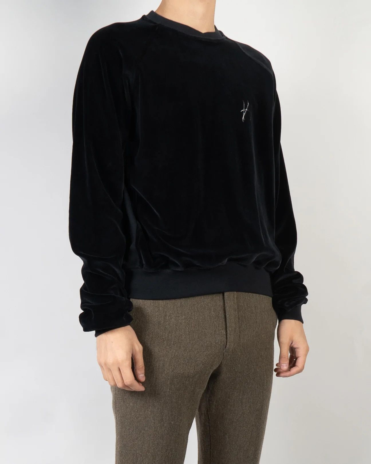 Haider Ackermann FW20 Black Embroidered Velvet Crewneck Size US S / EU 44-46 / 1 - 3 Thumbnail