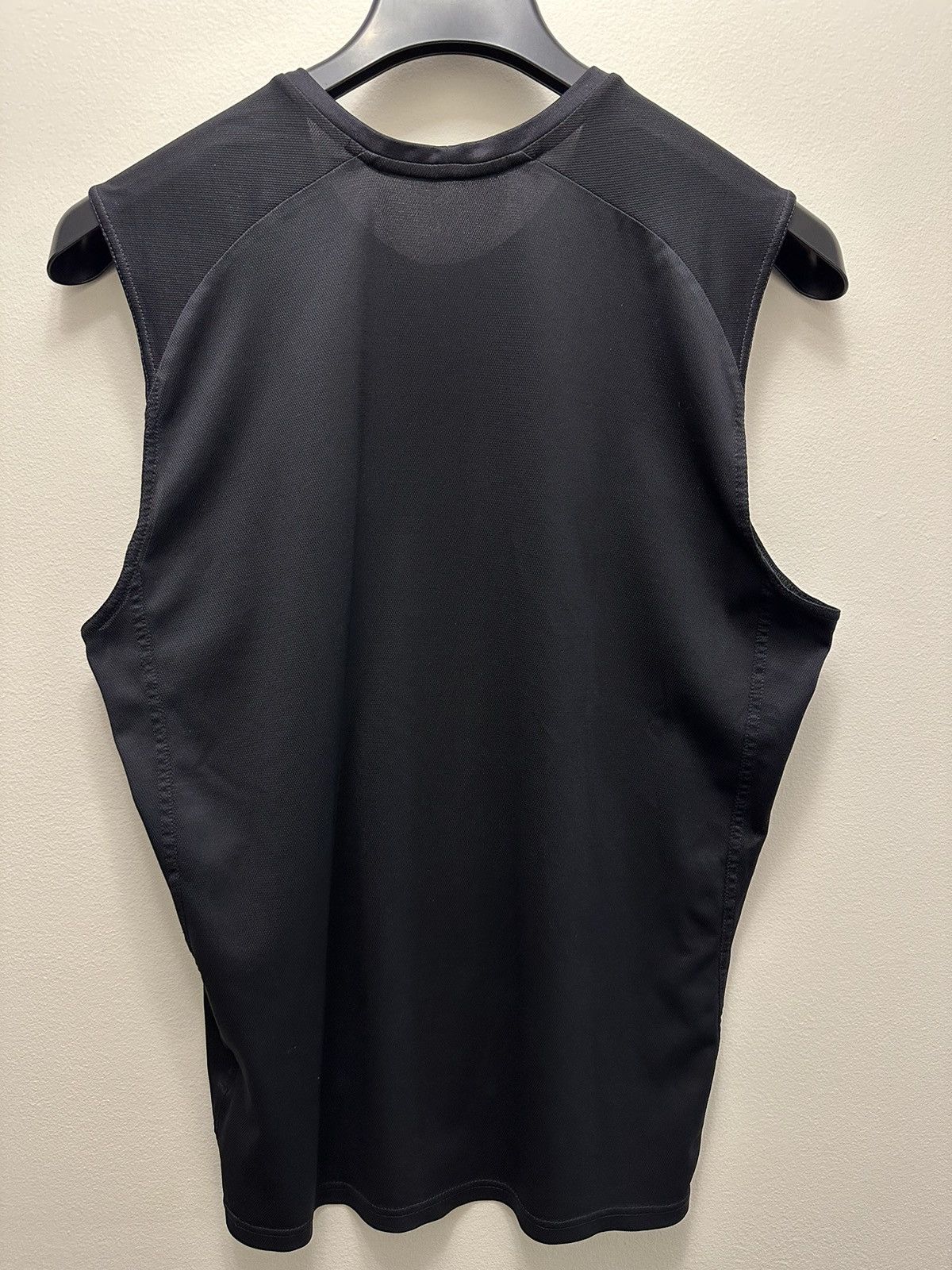 Nike × Vintage Vintage Nike Y2K Big Swoosh Contrast tank top spell out logo Size US L / EU 52-54 / 3 - 3 Thumbnail