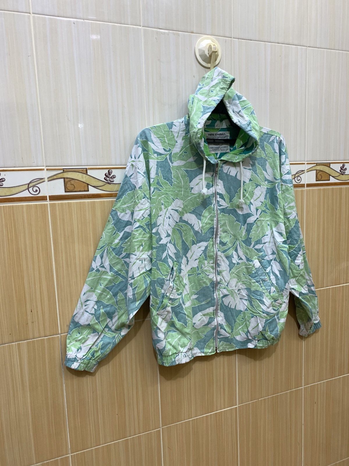 Japanese Brand TEN CARAT HOODIES/SWEATER Zipper Full PRINTED FLORAL PATTER Size US L / EU 52-54 / 3 - 3 Thumbnail