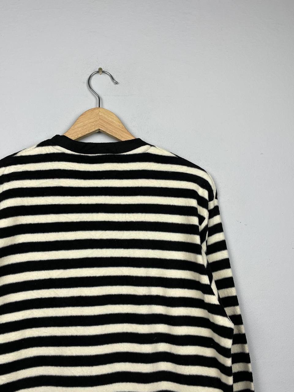 Andy Warhol × Uniqlo Andy Warhol Uniqlo Stripe Sweater Fleece Size M / US 6-8 / IT 42-44 - 6 Thumbnail