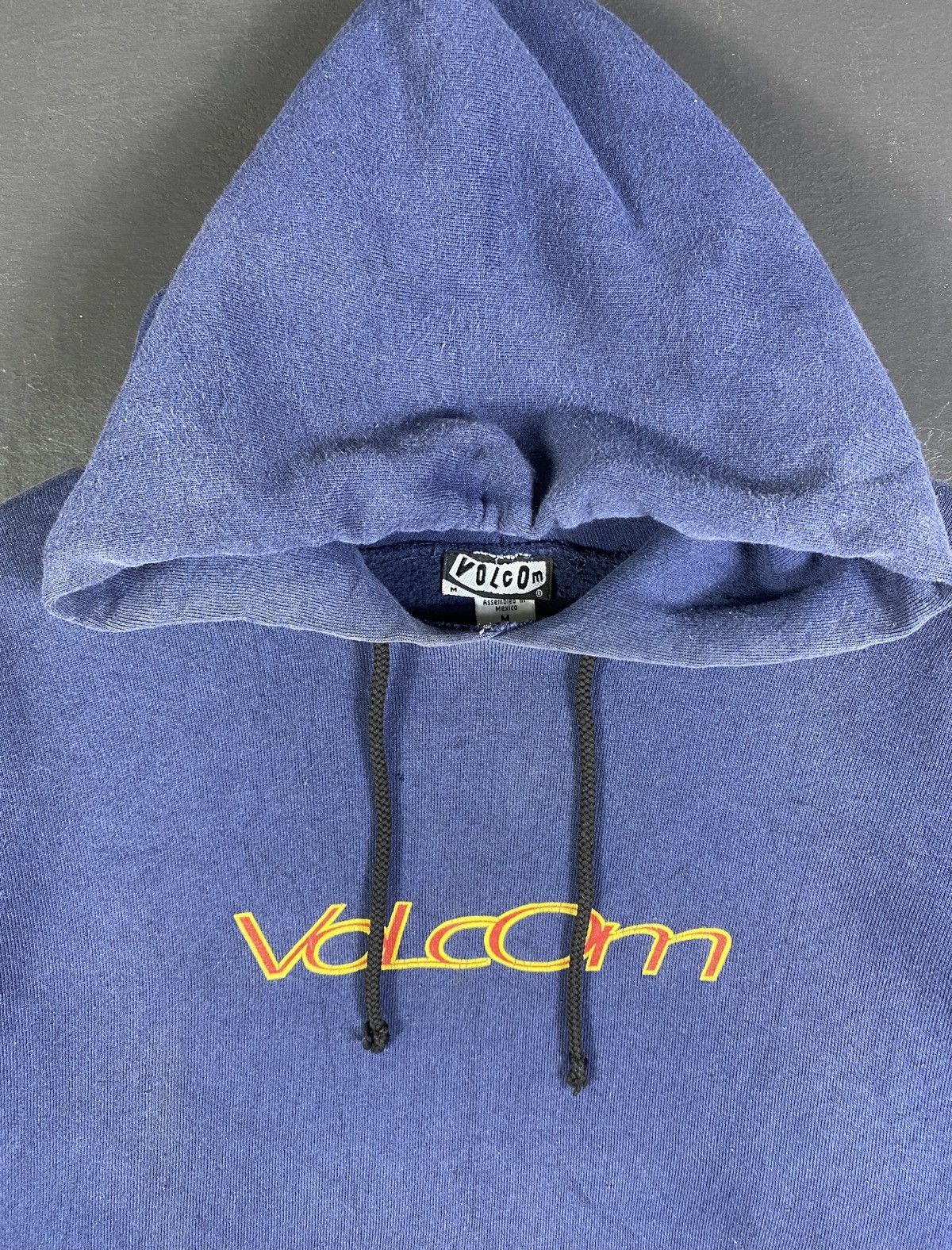Volcom Vintage Volcom USA Hoodie Skateboarding Size US M / EU 48-50 / 2 - 4 Thumbnail
