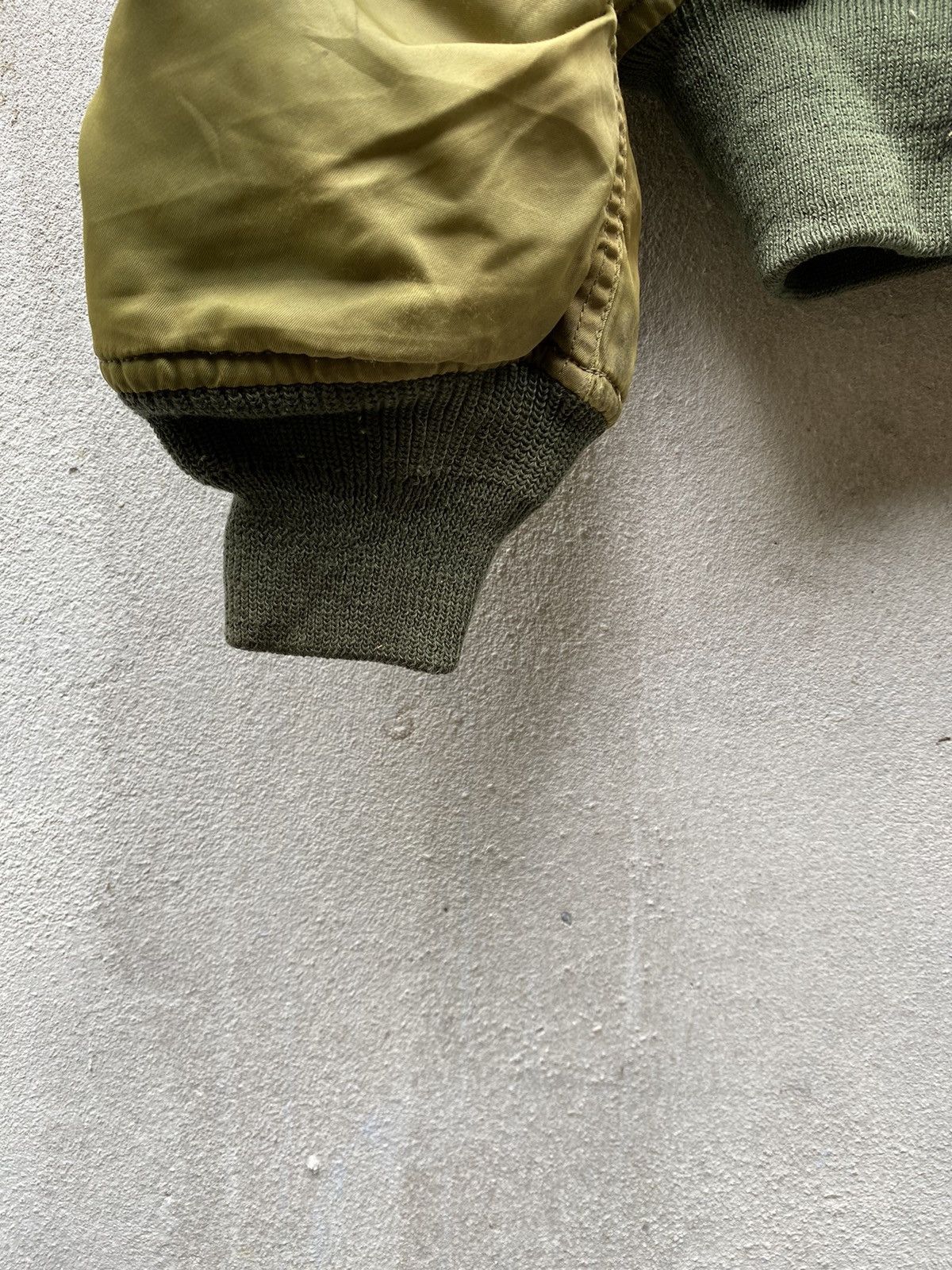 Alpha Industries ☄️Reversible ☄️Type MA-1 Olive Green Colour Faded Jackets Size US M / EU 48-50 / 2 - 8 Thumbnail