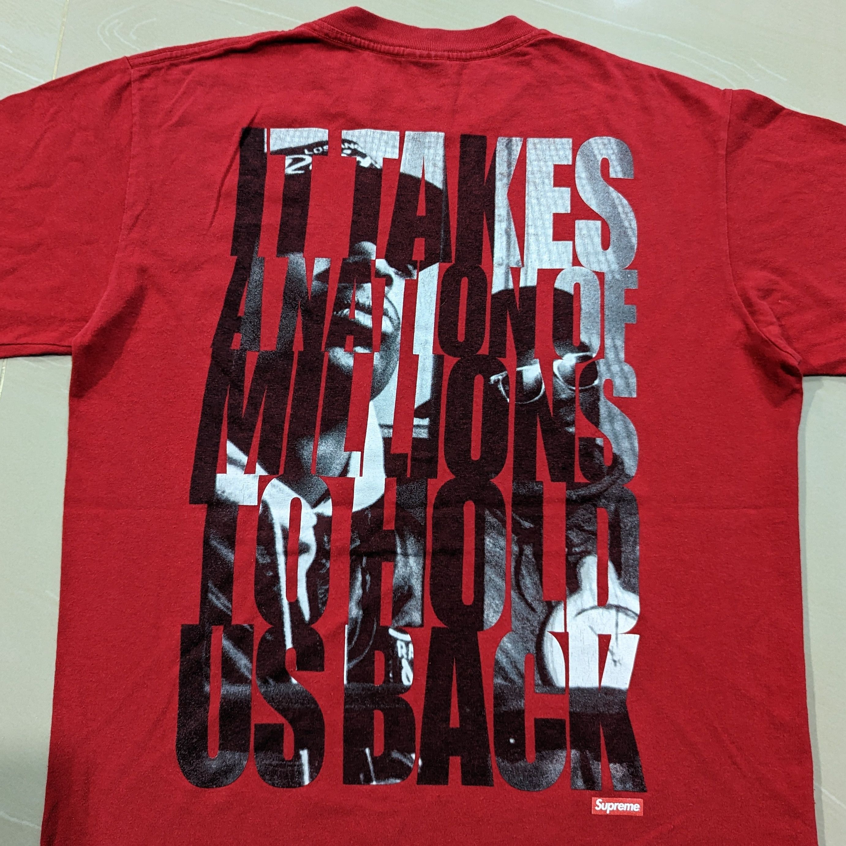 Public Enemy × Supreme 2006 Supreme Public Enemy It takes a nations of millions tee Size US M / EU 48-50 / 2 - 4 Thumbnail