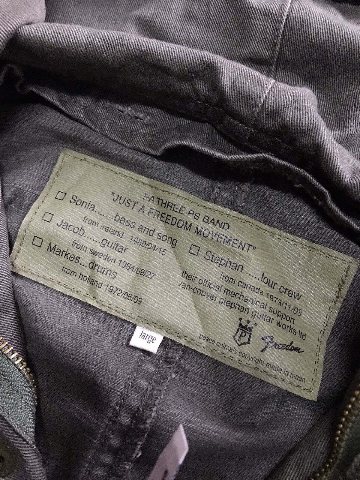 Japanese Brand Vintage freedom peace animal Parkas double zipper Size US L / EU 52-54 / 3 - 2 Thumbnail