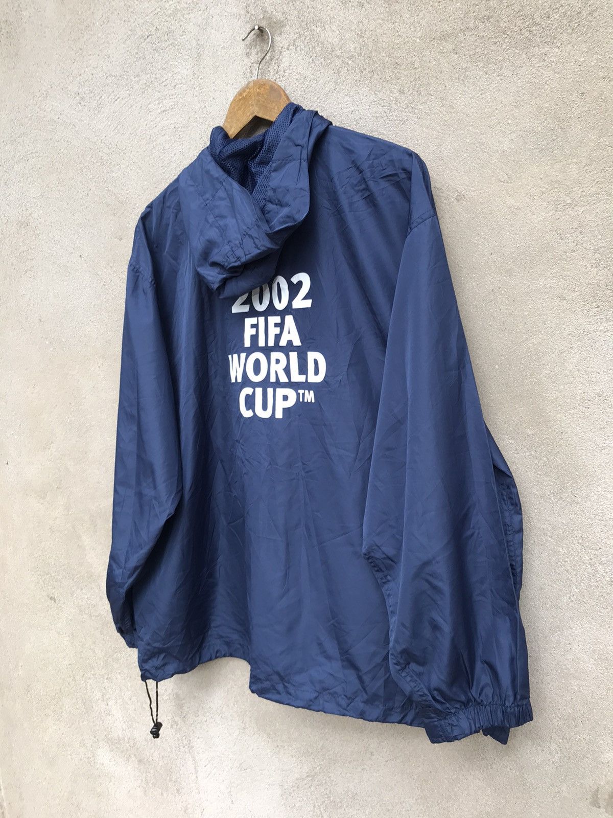 Japanese Brand FIFA WORLD CUP KOREA JAPAN 2002 HOODIE JACKET Size US XL / EU 56 / 4 - 2 Thumbnail