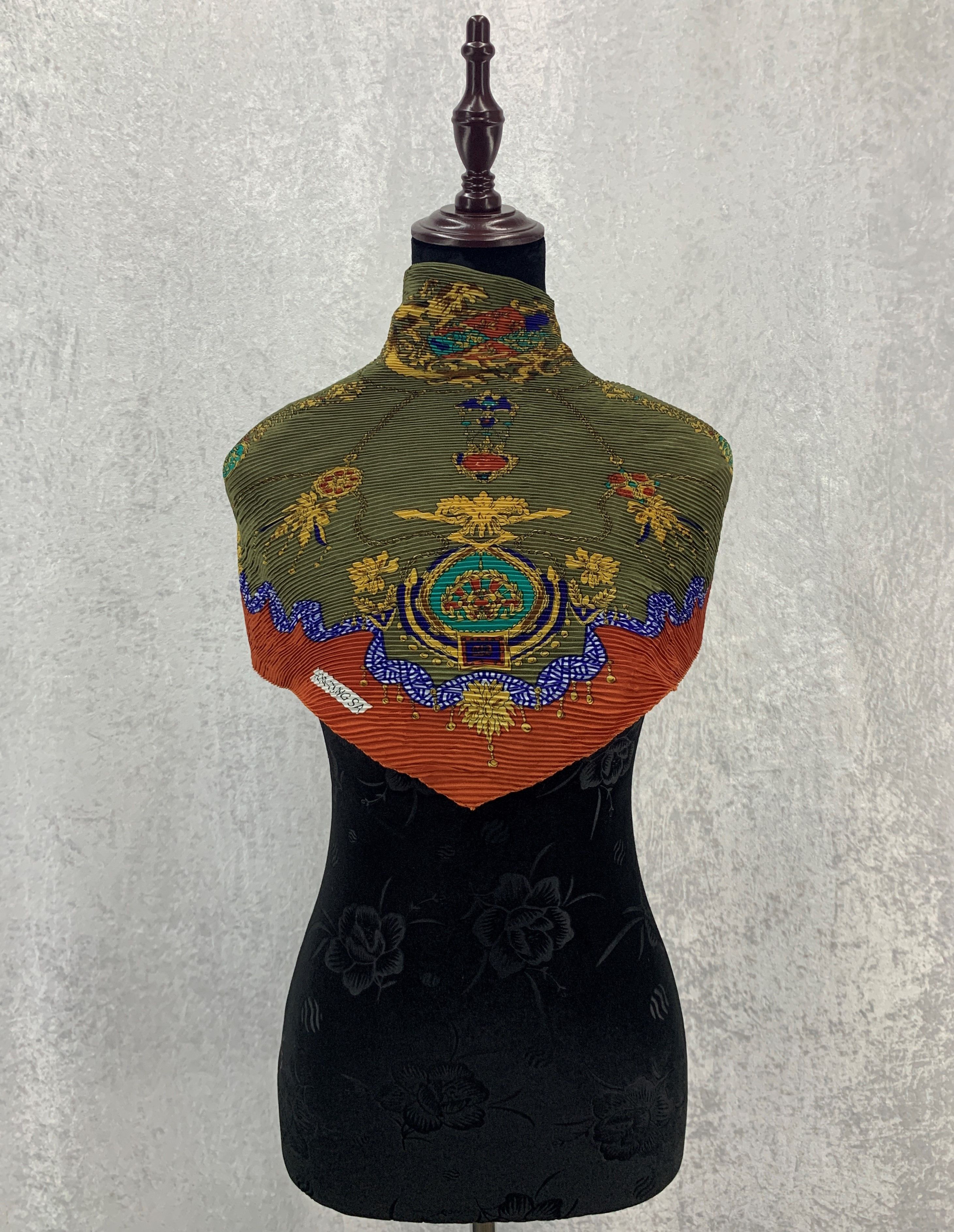 Vintage Sukkyung Sa Pleated Silk Scarf / Square Scarf-SCA108