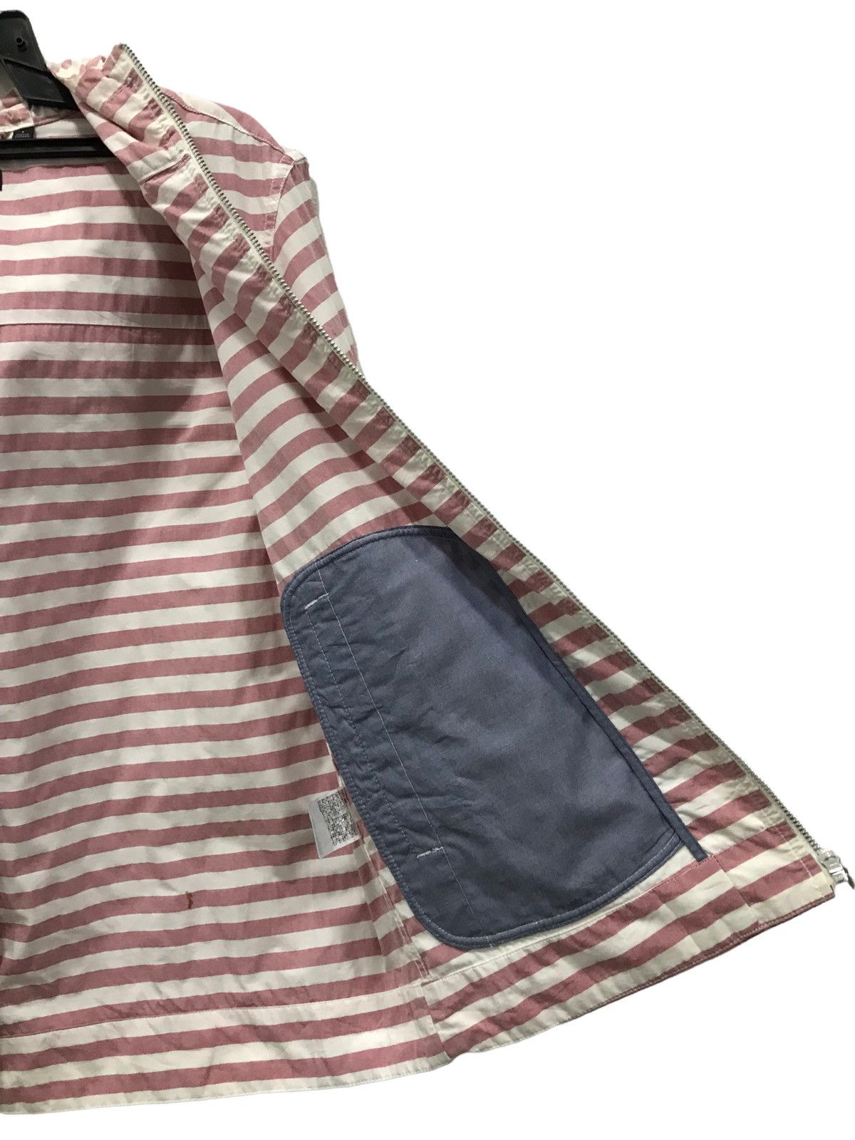 Uniqlo UNIQLO JACKET HOODIE Size US L / EU 52-54 / 3 - 9 Thumbnail