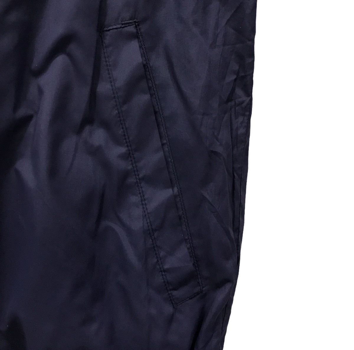 Tommy Hilfiger Vintage Tommy Hilfiger Navy Jacket Size US S / EU 44-46 / 1 - 7 Thumbnail