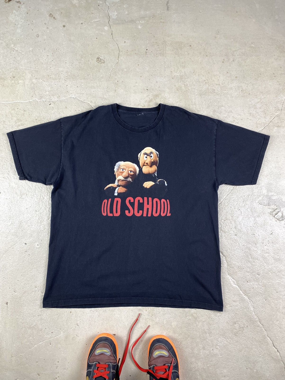 Band Tees × Cartoon Network Vintage Old School The Muppets Statler and Waldorf T Shirt Size US XL / EU 56 / 4 - 1 Thumbnail