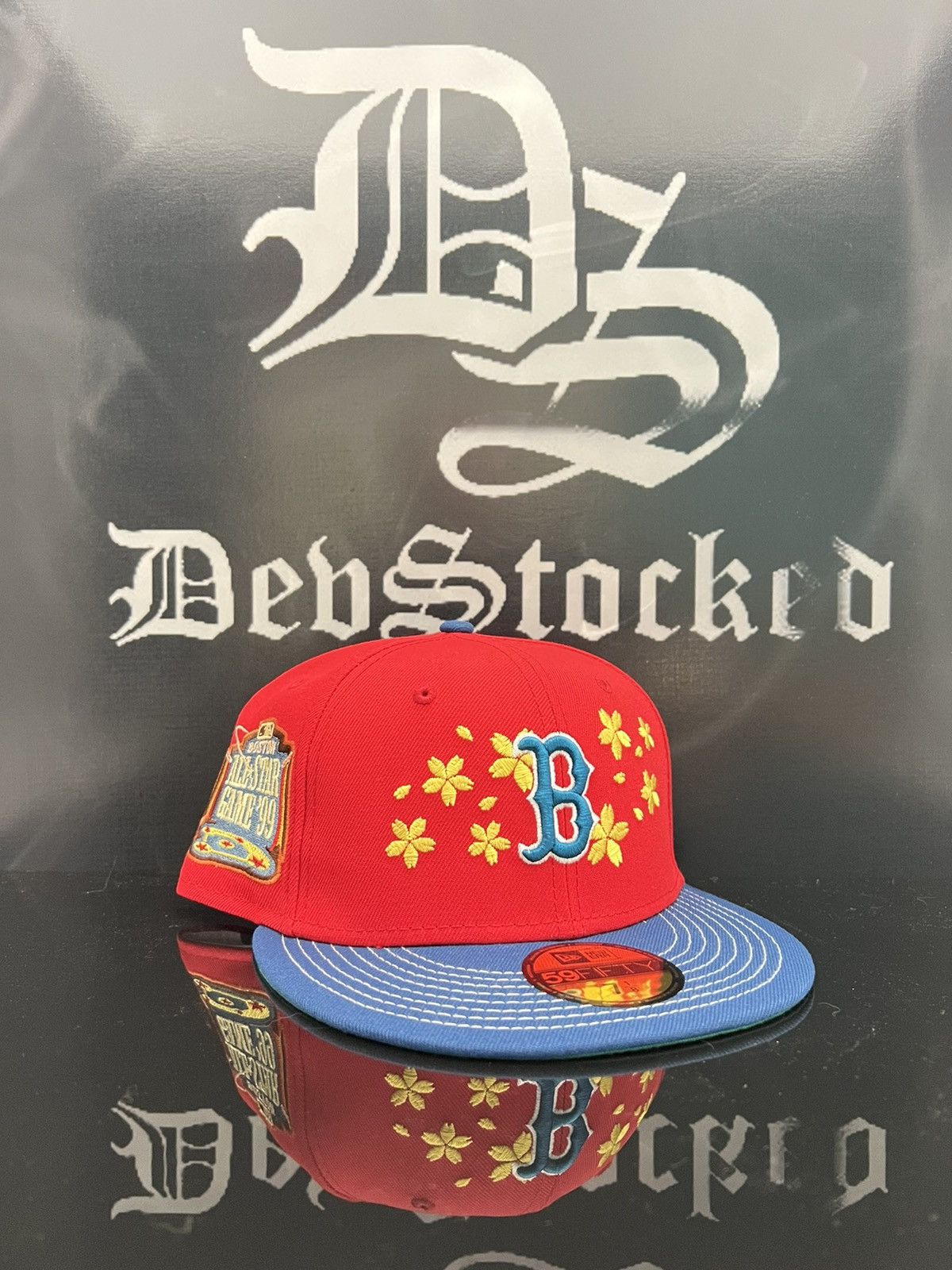 Hat Club × MyFitteds × New Era 7 5/8 - Dunk SB Boston Red Sox 1999 Quagmire Fitted Hat Size ONE SIZE - 1 Thumbnail